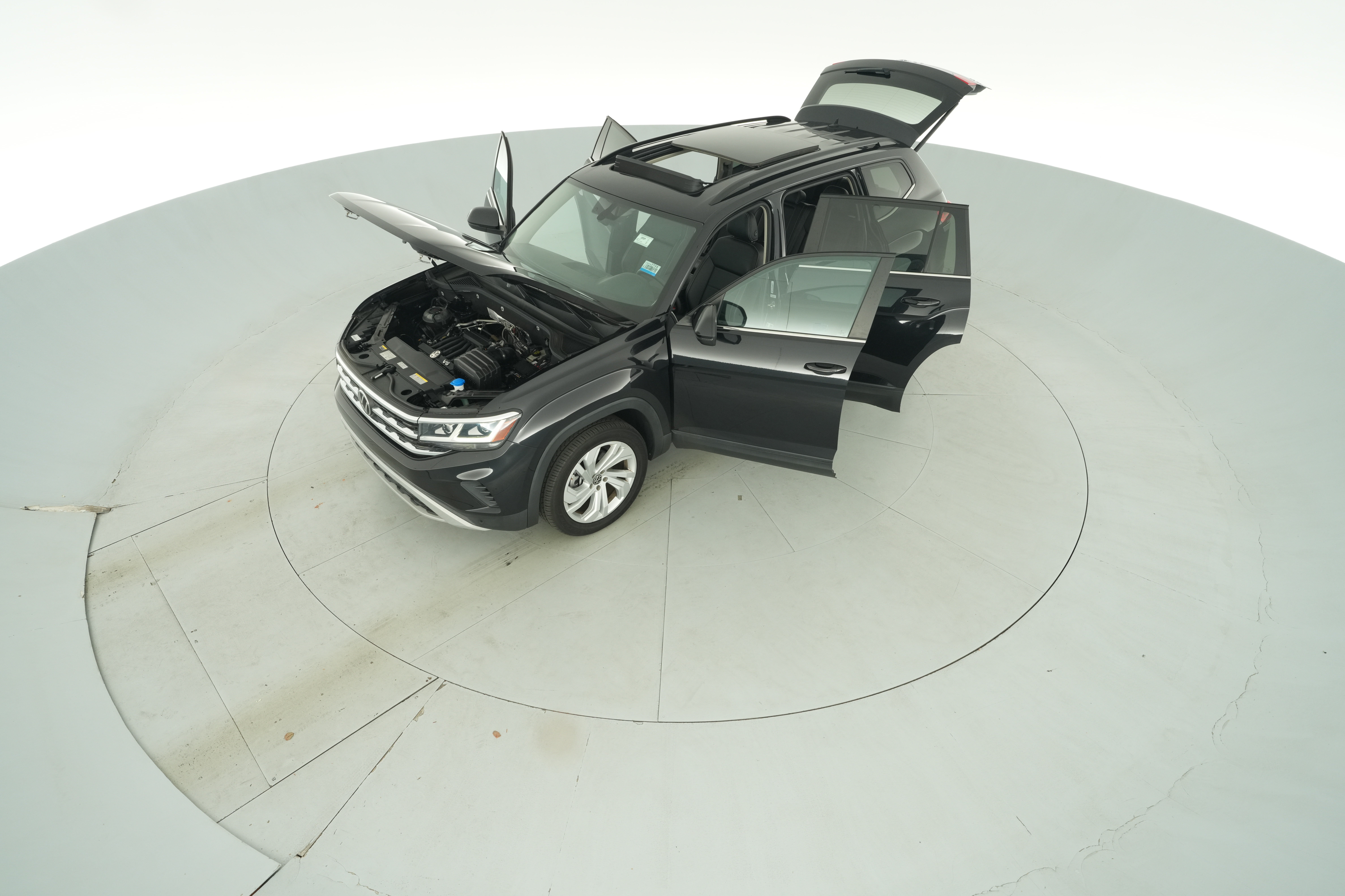 2023 Volkswagen Atlas SE w/Tech - Photo 46