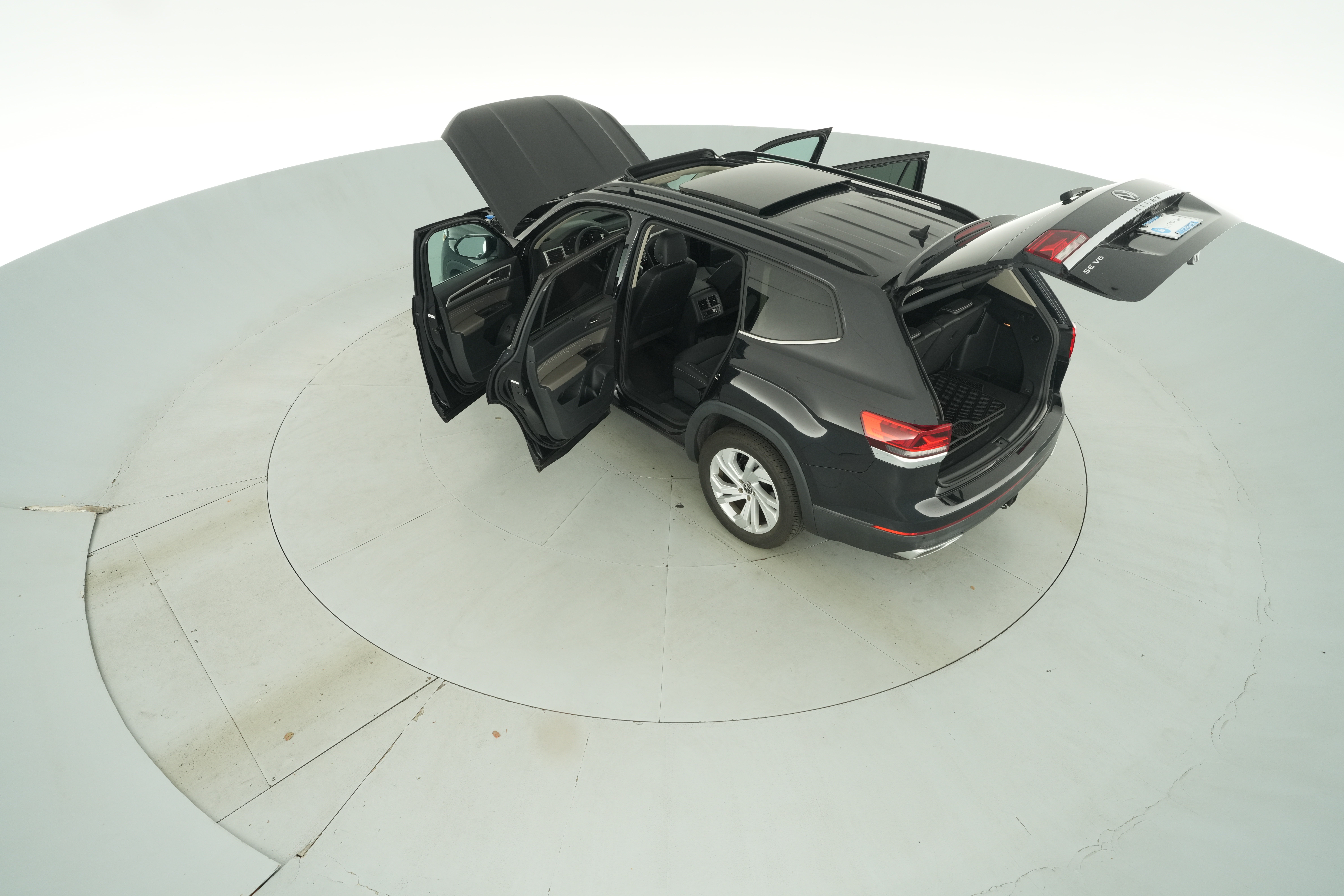 2023 Volkswagen Atlas SE w/Tech - Photo 50