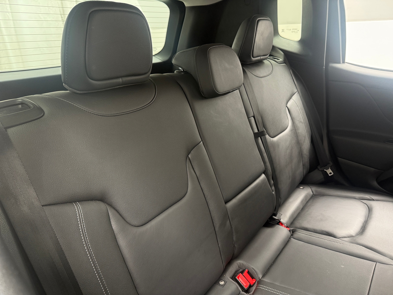Thumbnail: 2019 Jeep Renegade - 5