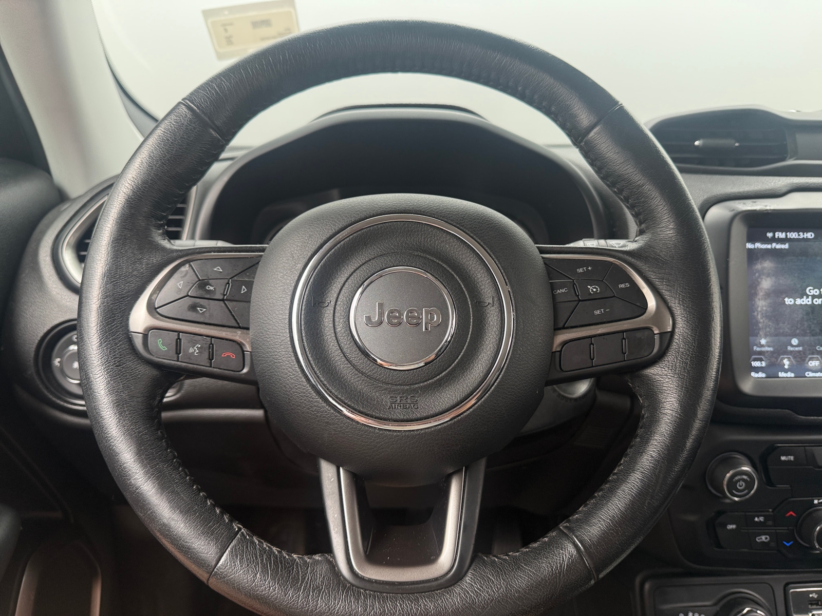 Thumbnail: 2019 Jeep Renegade - 4