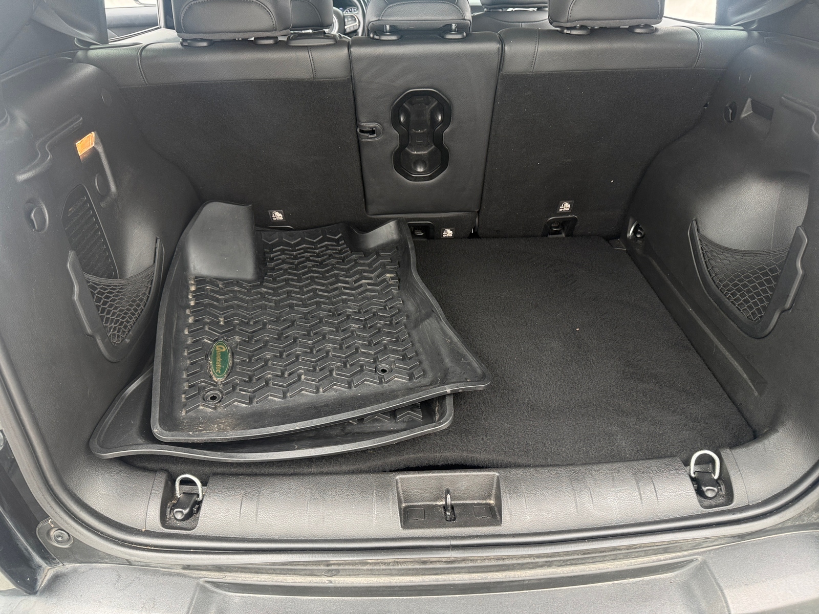 Thumbnail: 2019 Jeep Renegade - 6