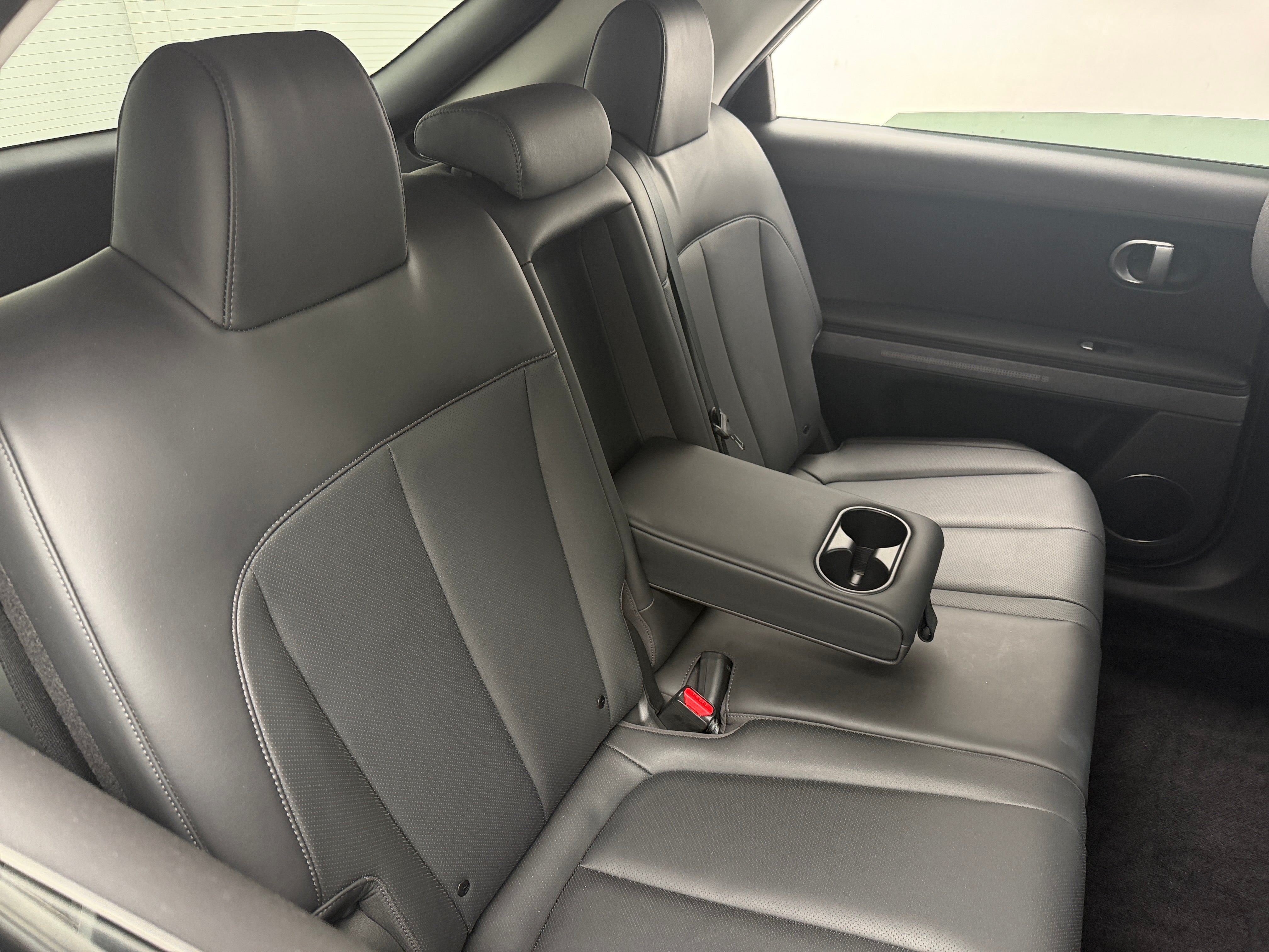 Used 2023 Hyundai IONIQ 5 SEL with VIN KM8KN4AE9PU175468 for sale in Pewaukee, WI