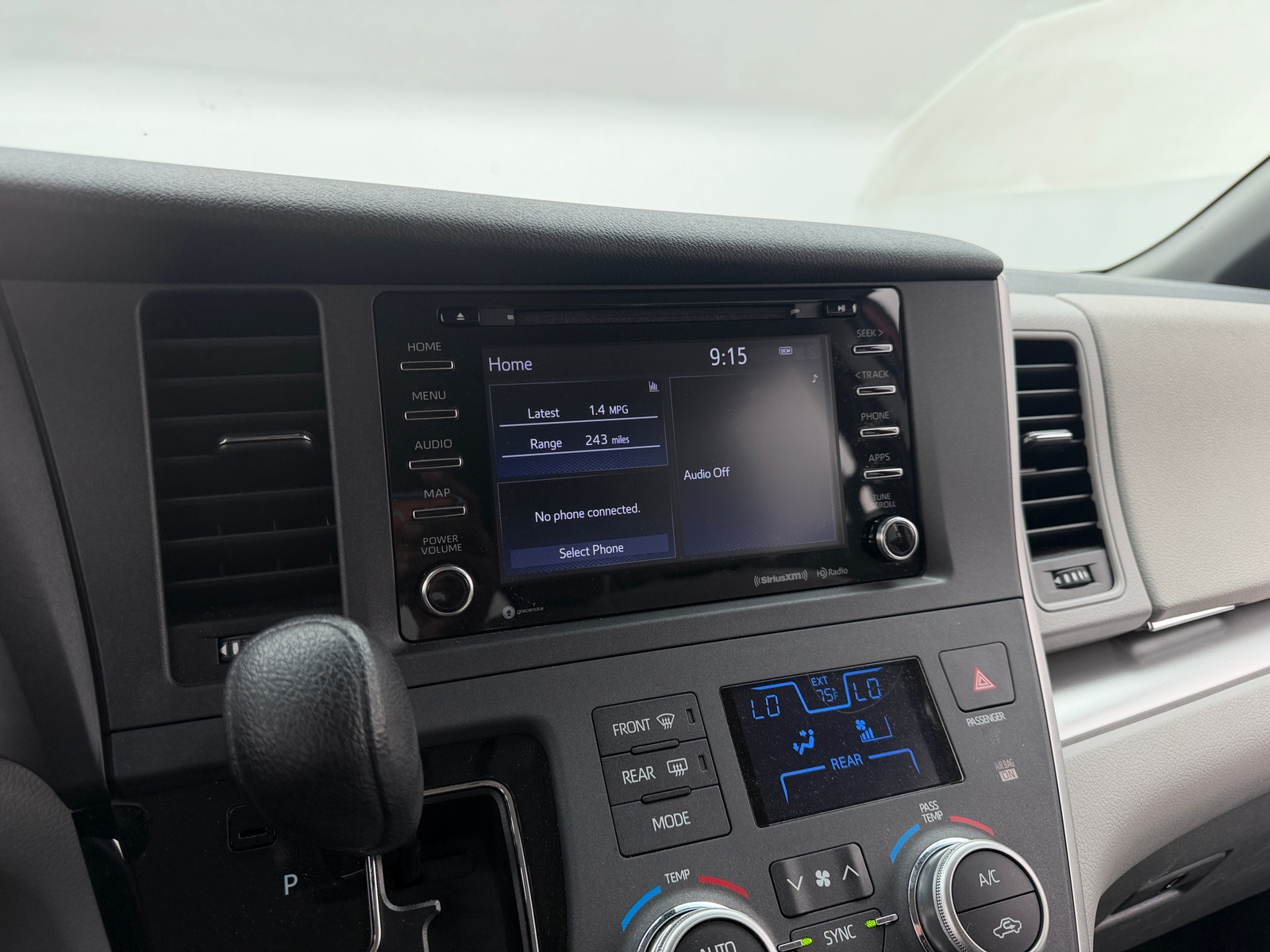 Thumbnail: 2020 Toyota Sienna - 4