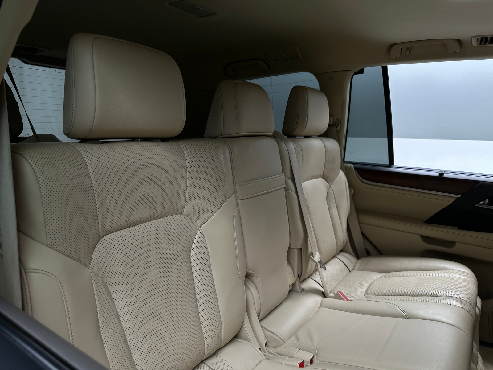 Thumbnail: 2018 Lexus LX - 5