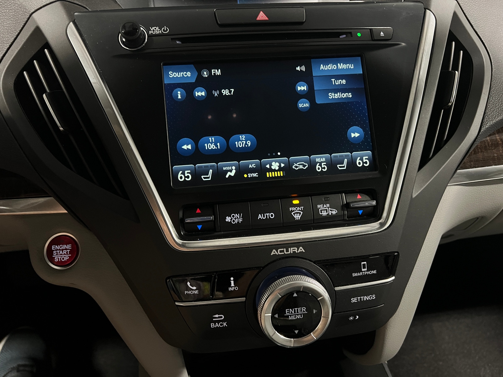 Thumbnail: 2020 Acura MDX - 4