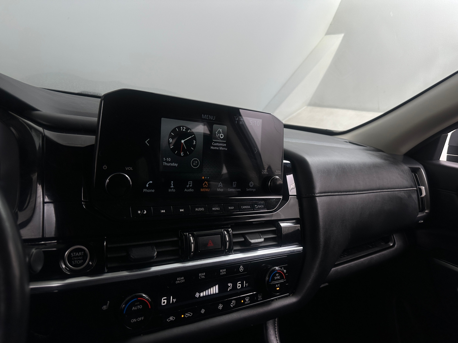 Thumbnail: 2024 Nissan Pathfinder - 3