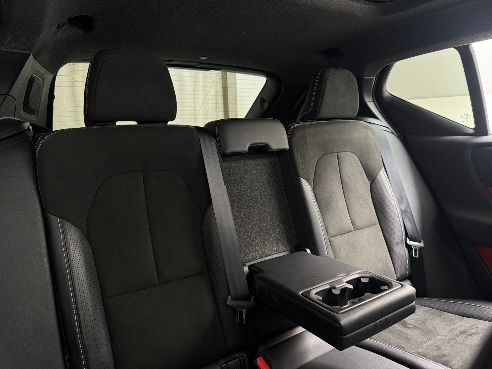 Thumbnail: 2019 Volvo XC40 - 6