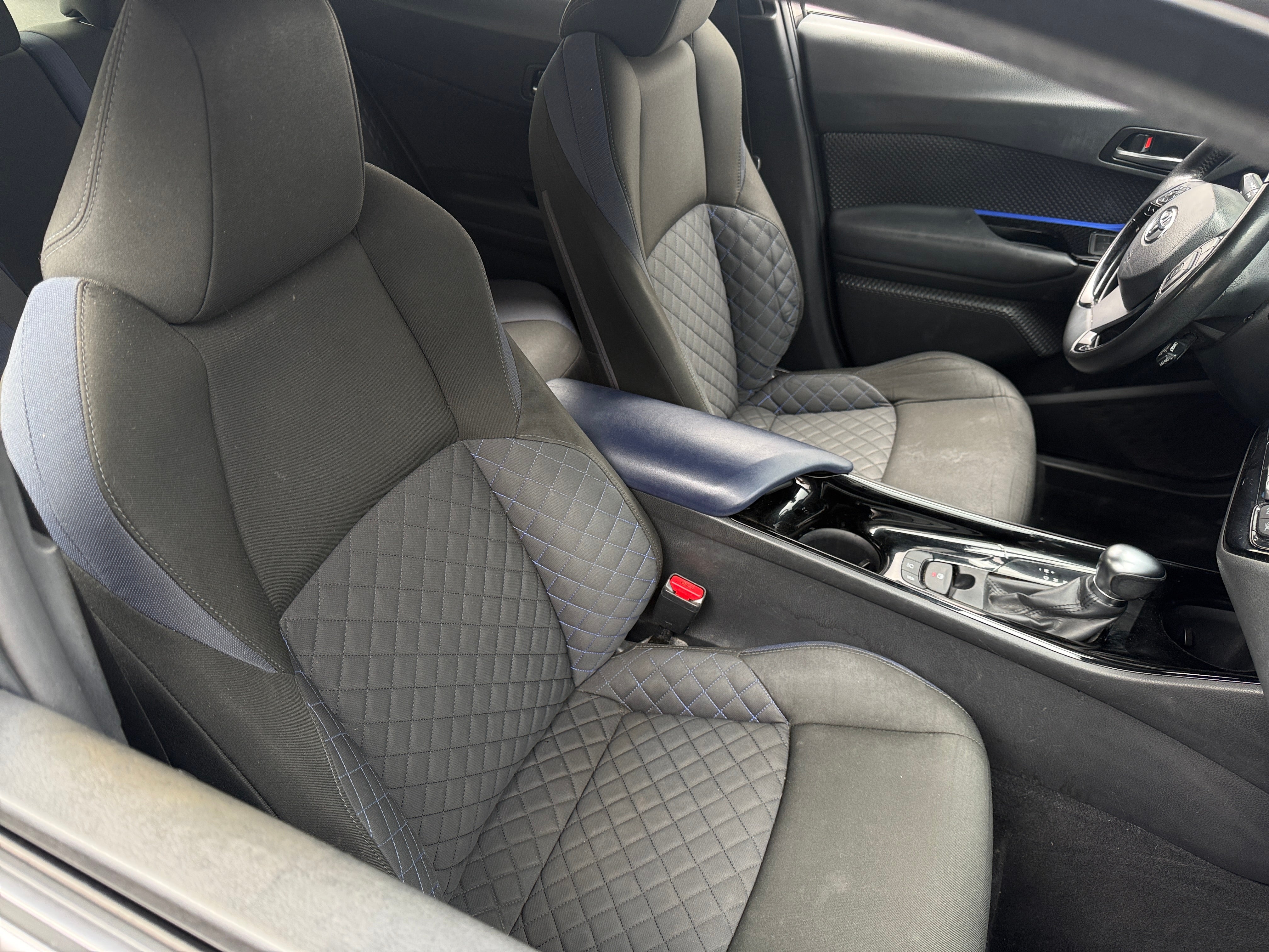 2021 Toyota C-HR XLE