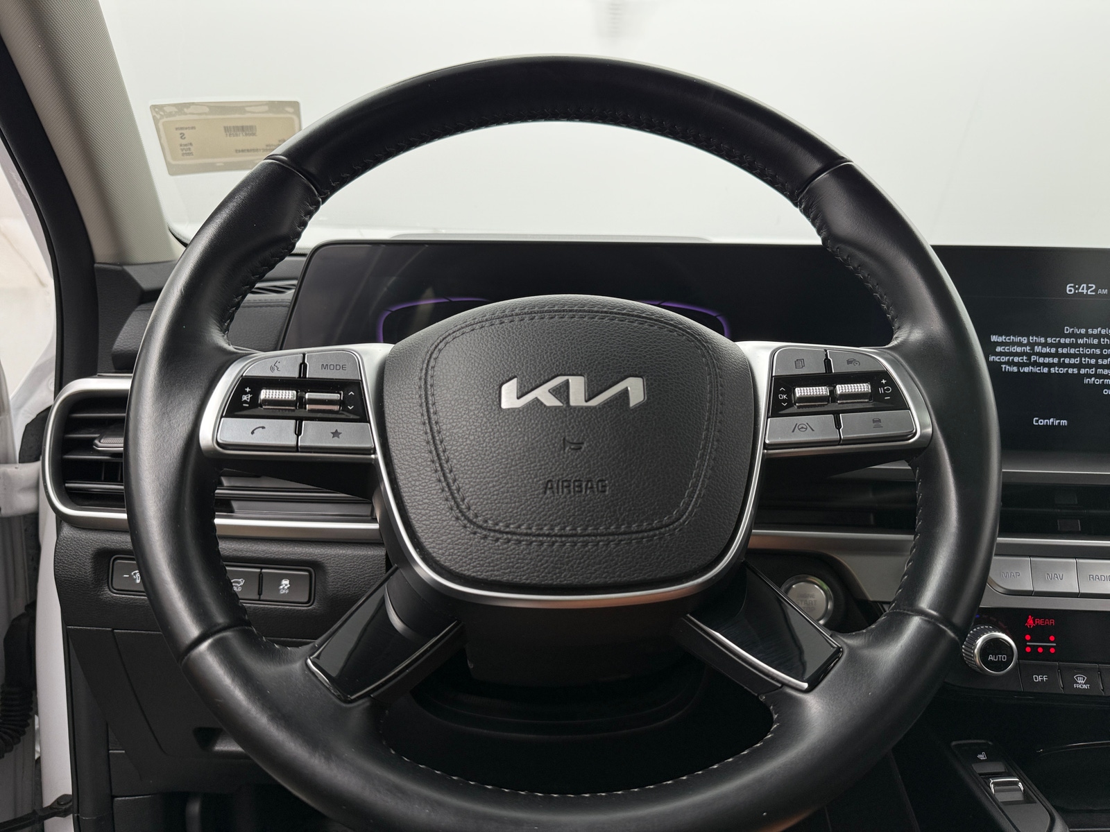 Thumbnail: 2025 Kia Telluride - 4