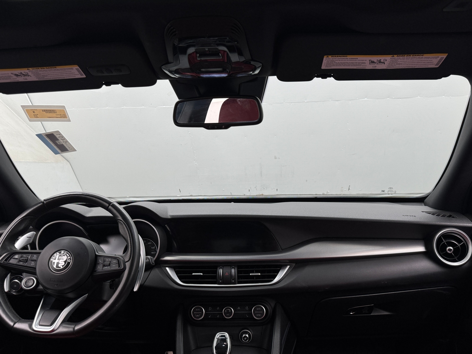 Thumbnail: 2023 Alfa Romeo Stelvio - 2
