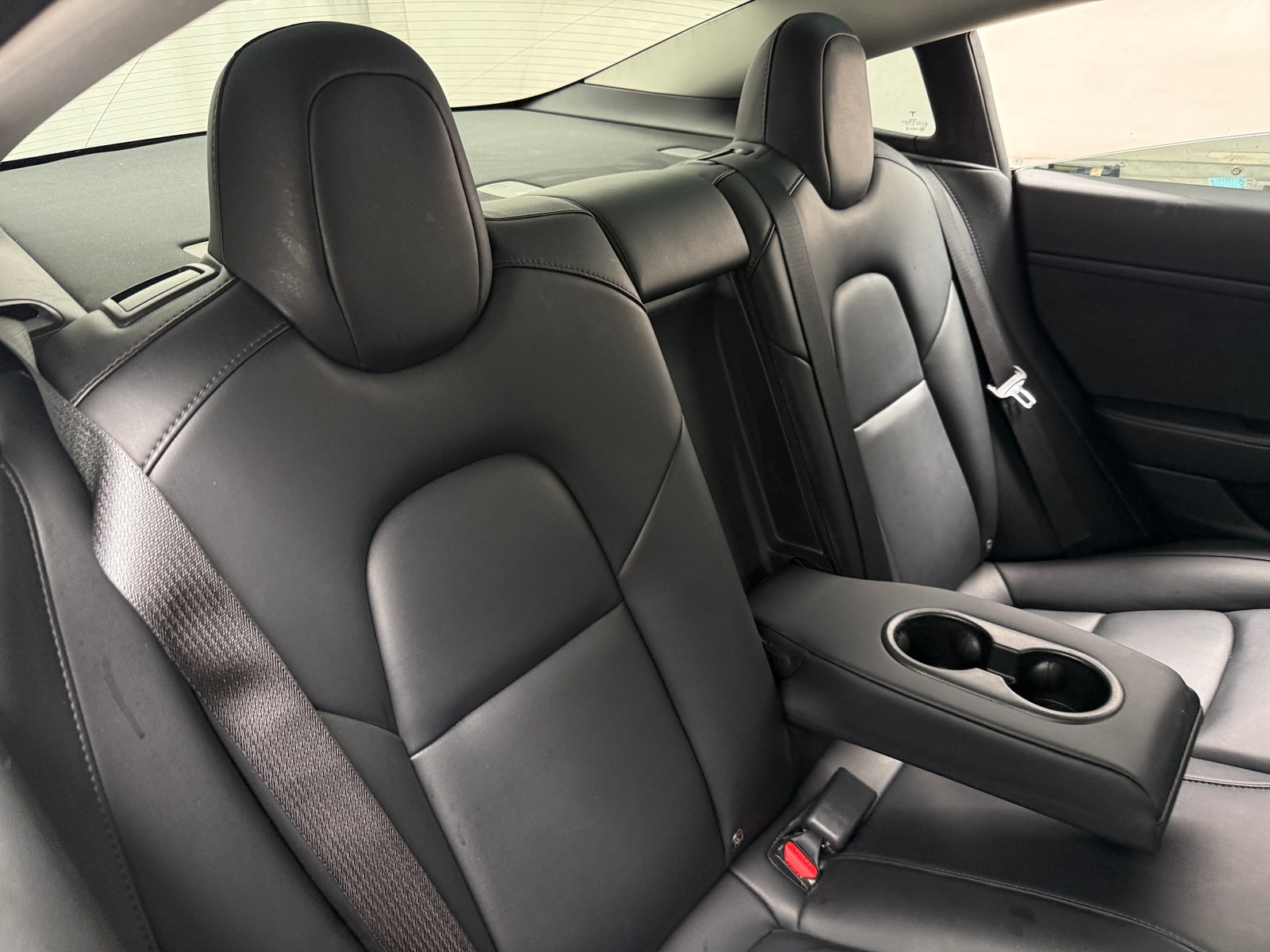 Thumbnail: 2022 Tesla Model 3 - 5