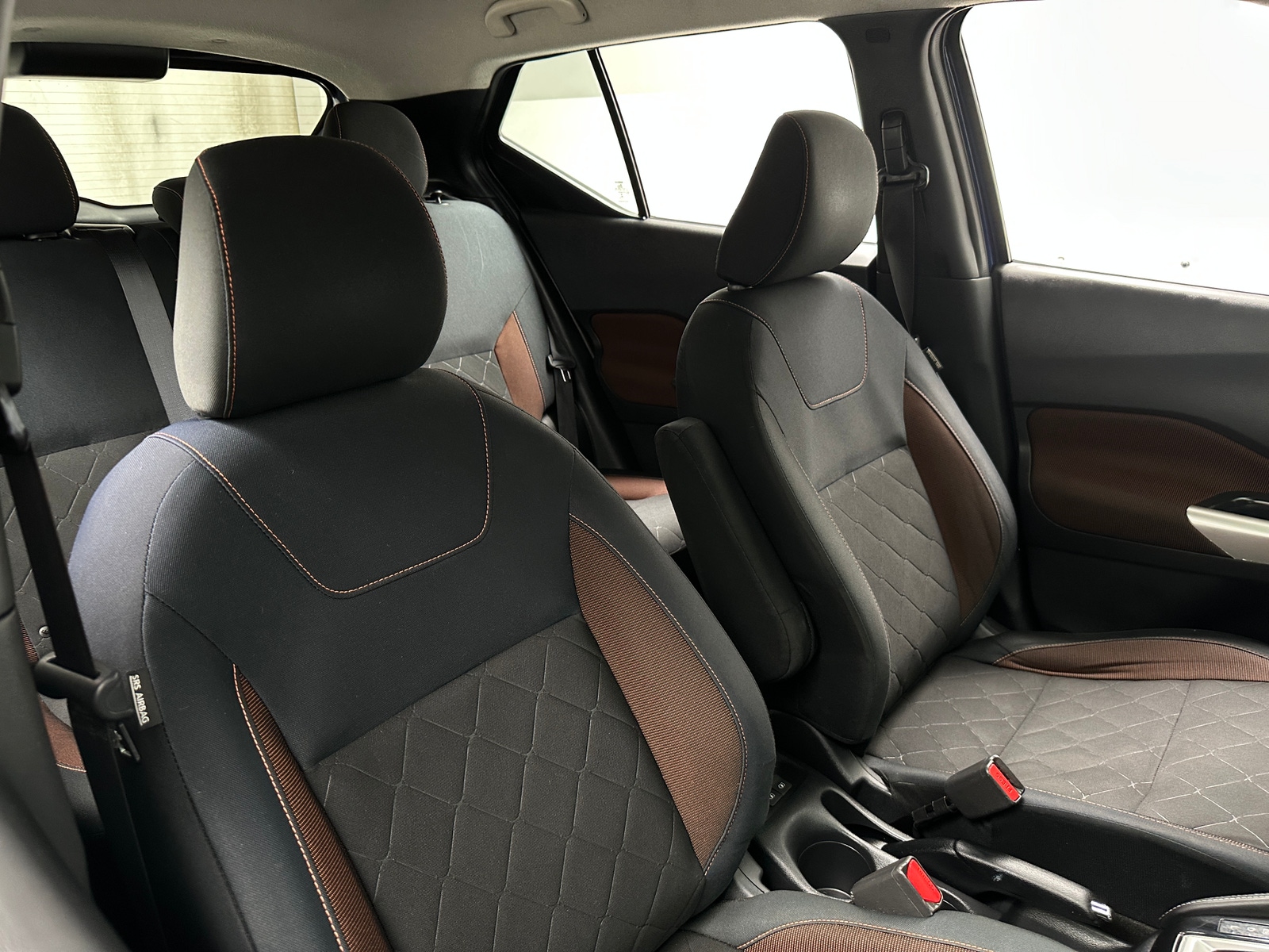 Thumbnail: 2019 Nissan Kicks - 2
