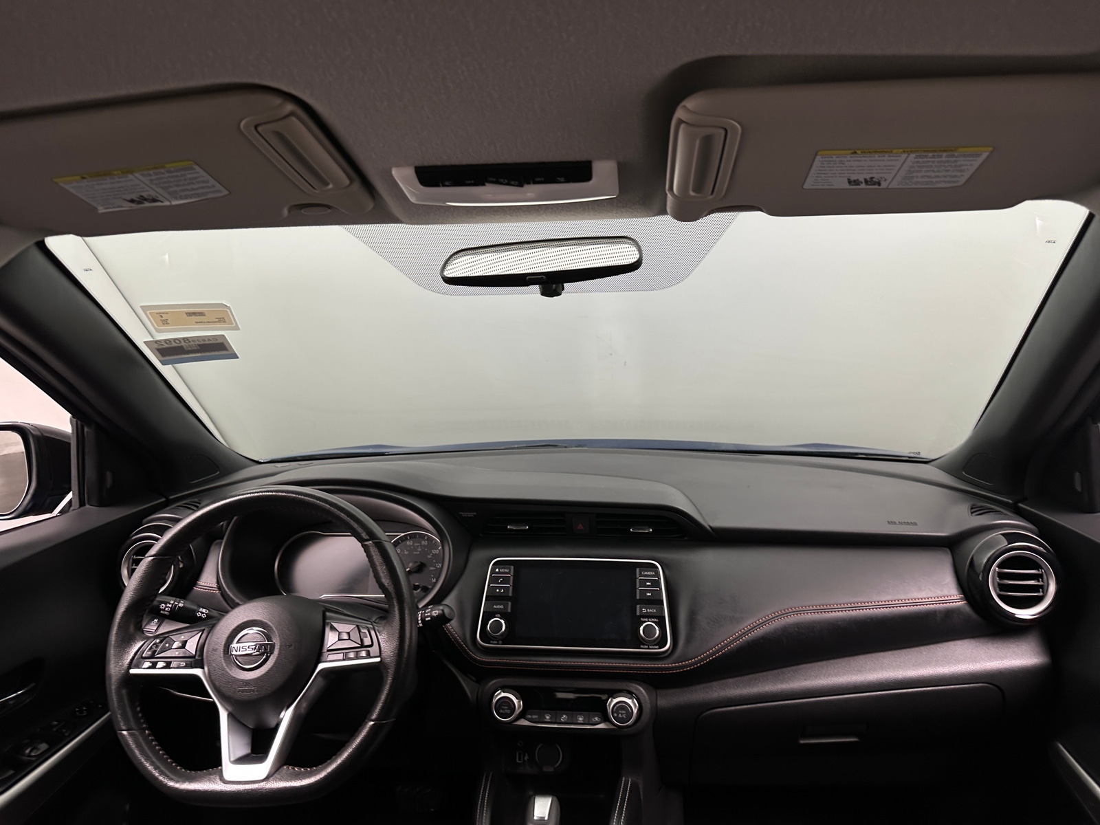Thumbnail: 2019 Nissan Kicks - 3