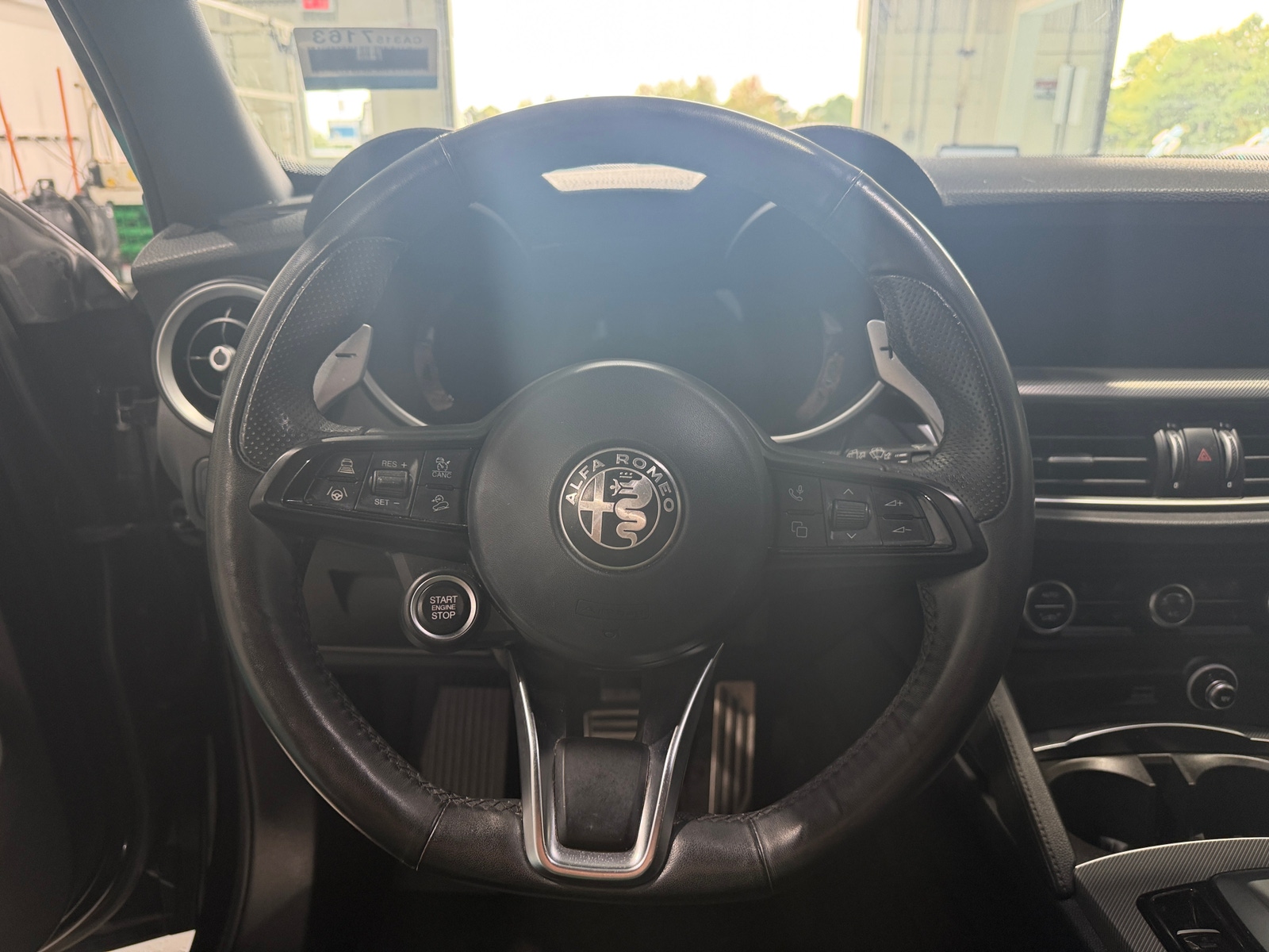 Thumbnail: 2024 Alfa Romeo Stelvio - 4