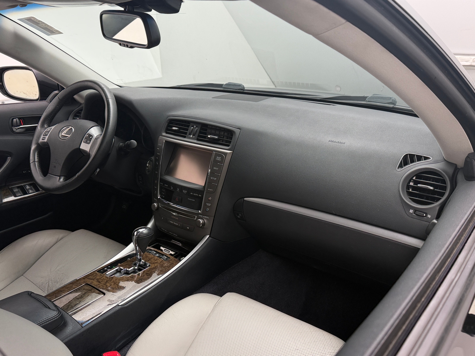 Thumbnail: 2013 Lexus IS - 2