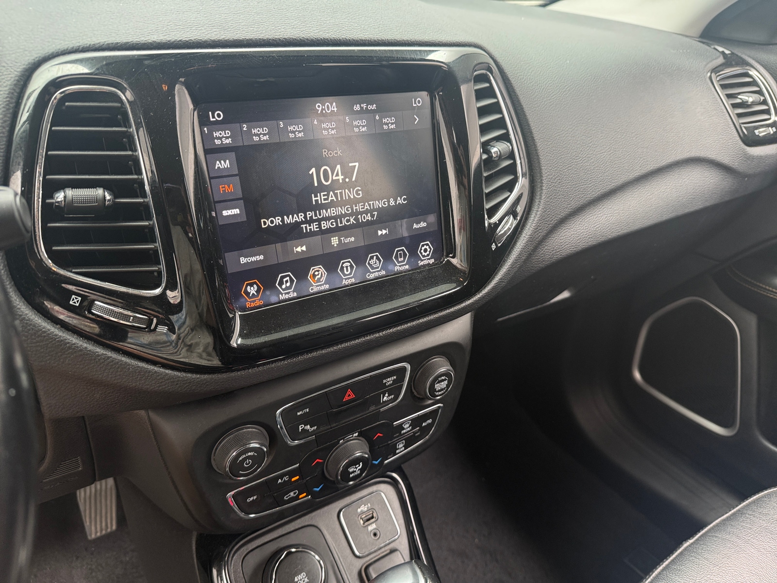 Thumbnail: 2021 Jeep Compass - 3