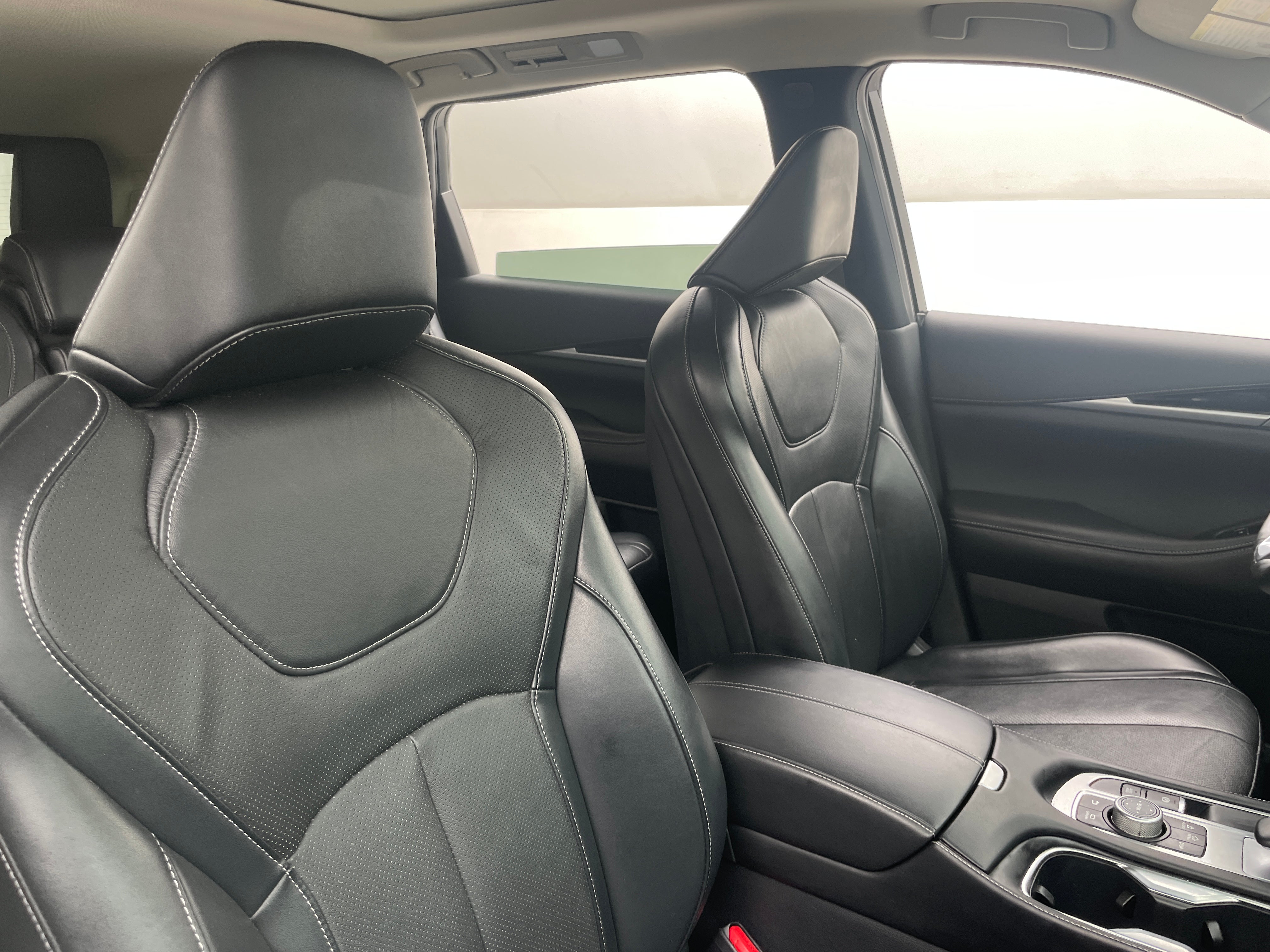 2023 INFINITI QX60