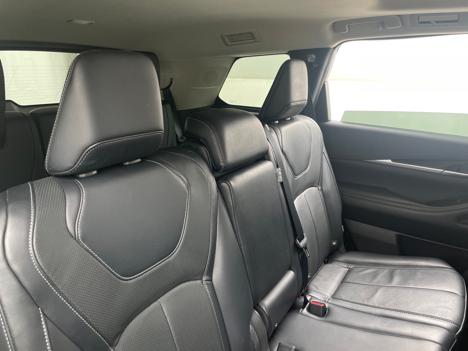 Thumbnail: 2023 INFINITI QX60 - 5