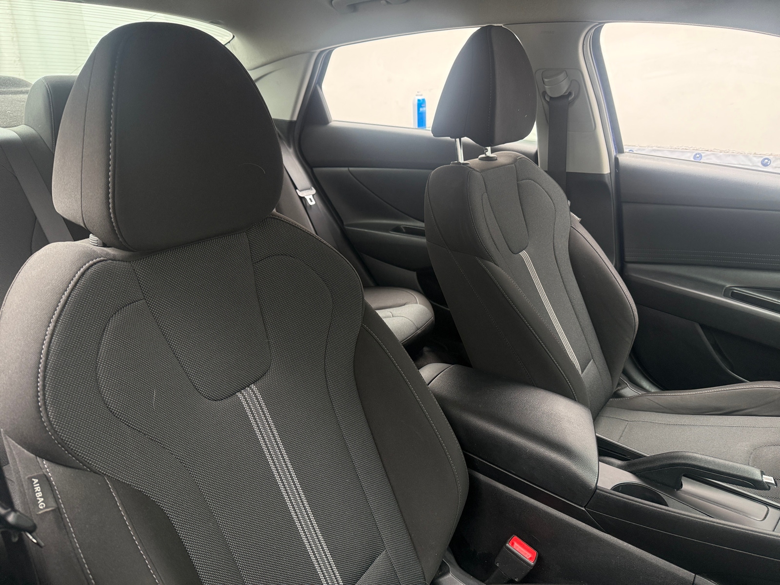 Thumbnail: 2022 Hyundai Elantra - 2