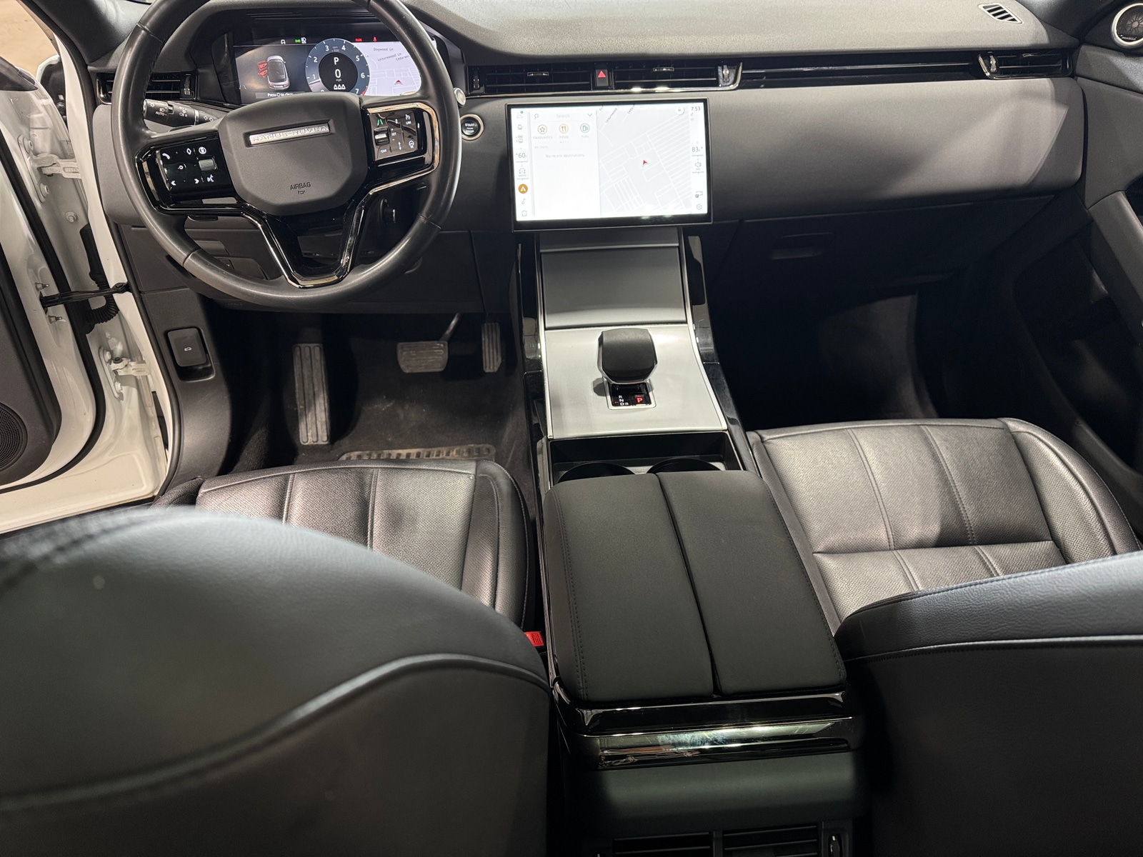 Thumbnail: 2024 Land Rover Range Rover Evoque - 2