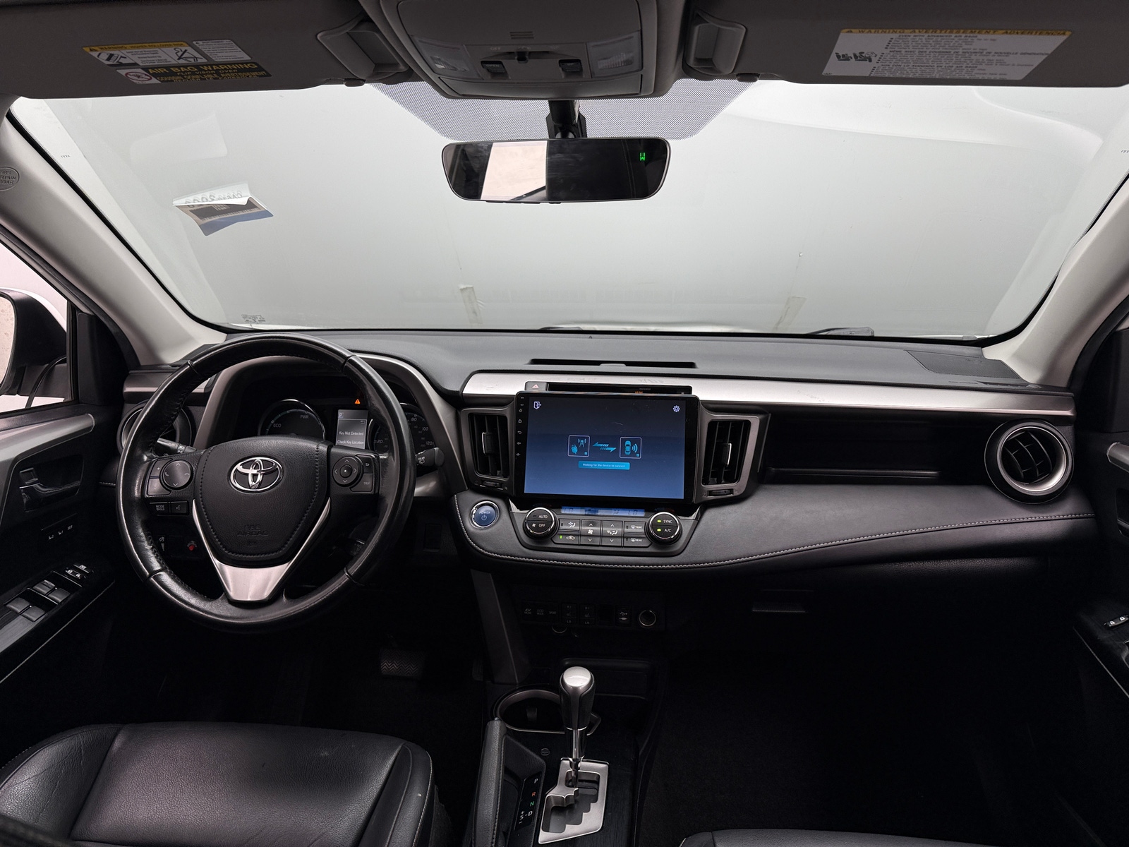 Thumbnail: 2016 Toyota RAV4 - 3