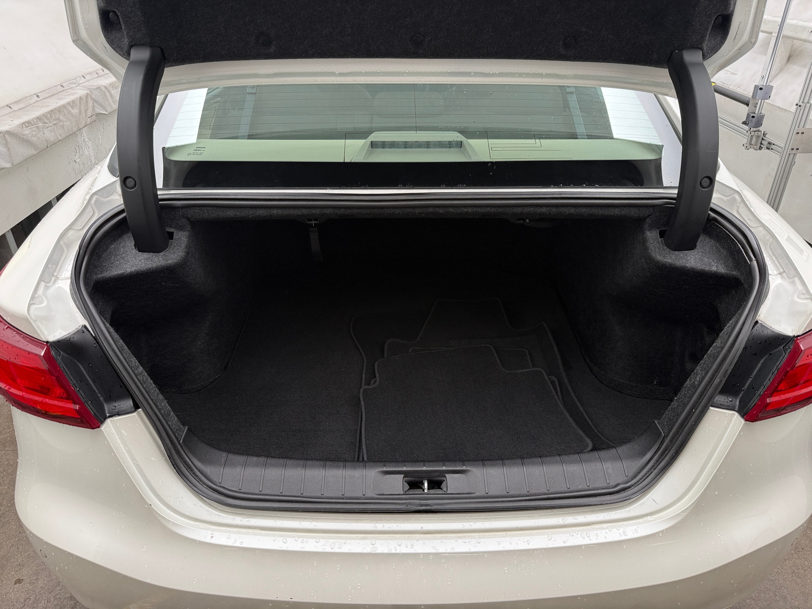 Thumbnail: 2016 Nissan Maxima - 6
