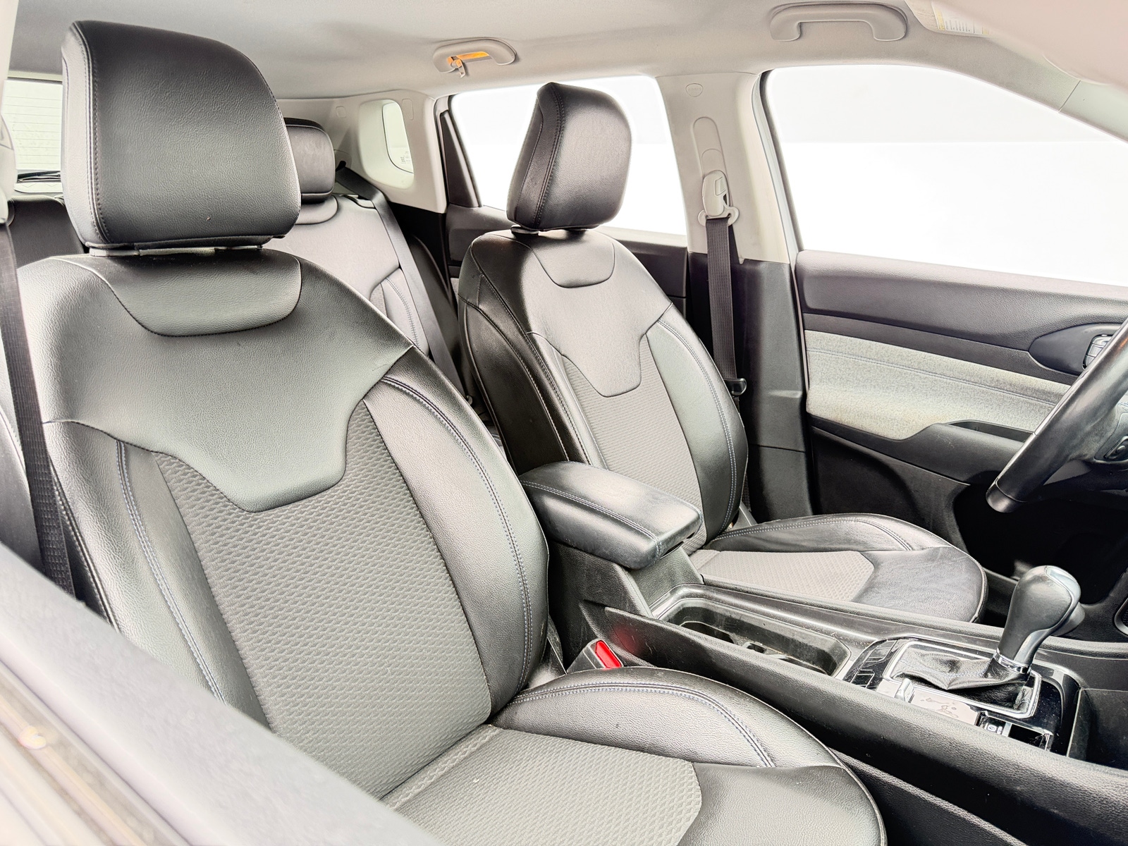 Thumbnail: 2022 Jeep Compass - 2