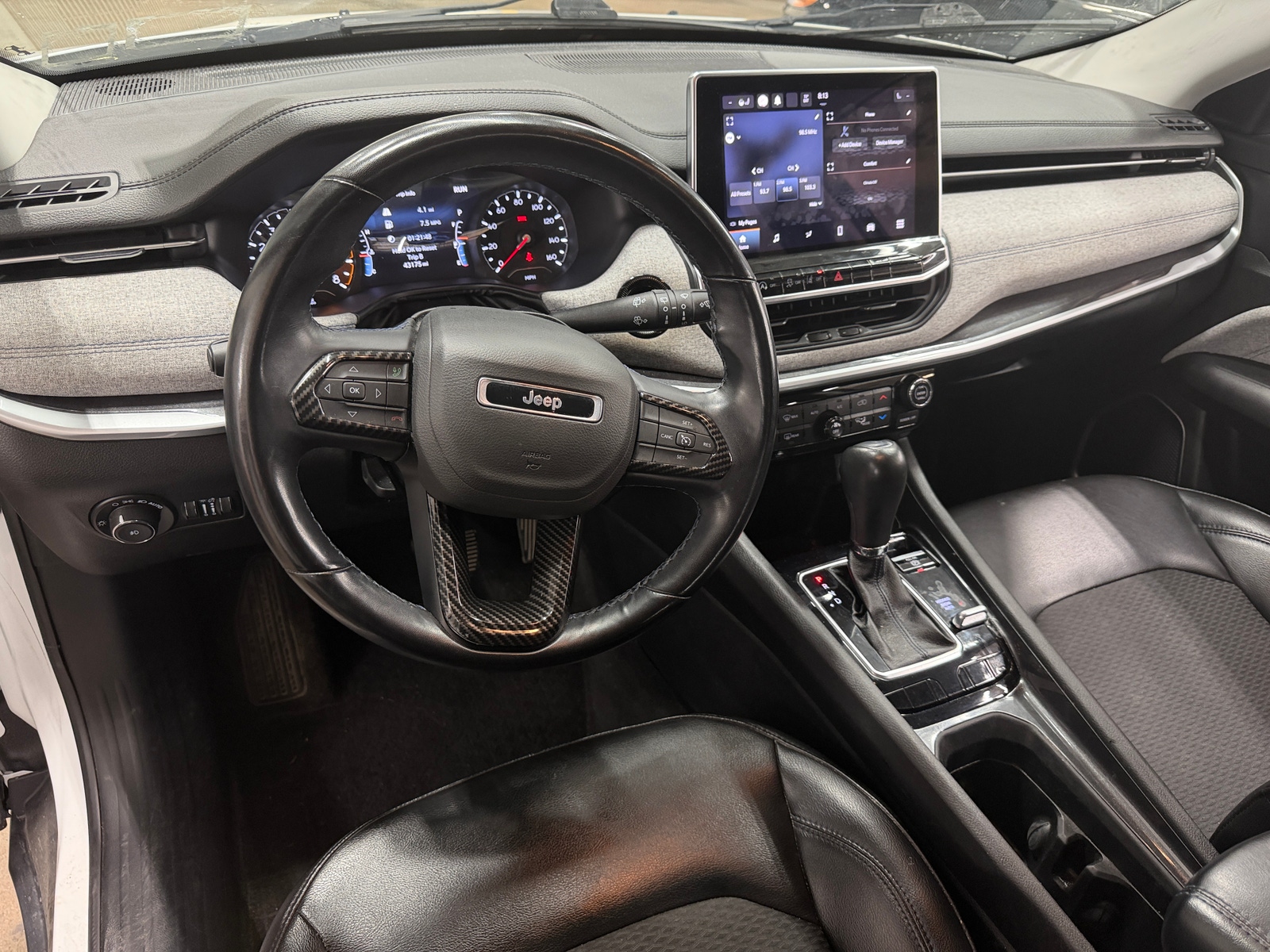 Thumbnail: 2022 Jeep Compass - 3