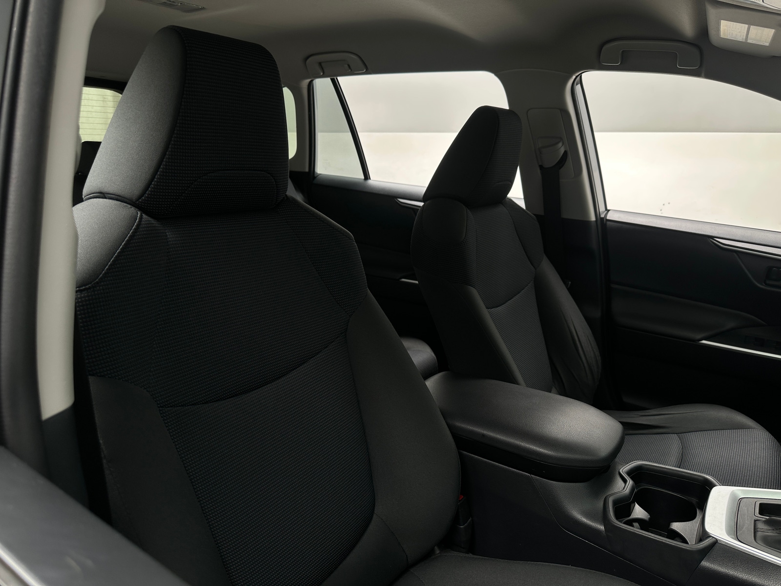 Thumbnail: 2019 Toyota RAV4 - 2
