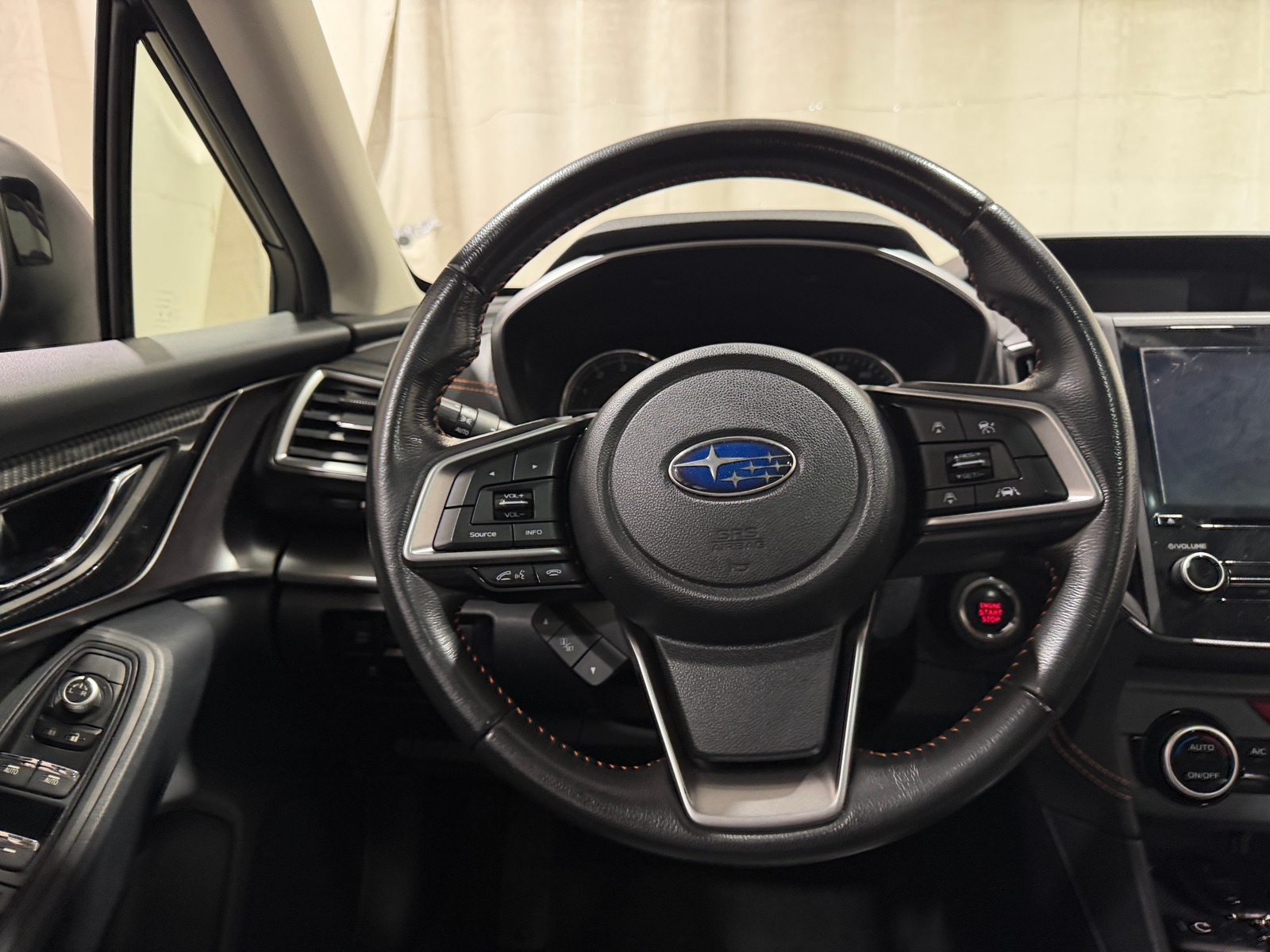 Thumbnail: 2018 Subaru Crosstrek - 4