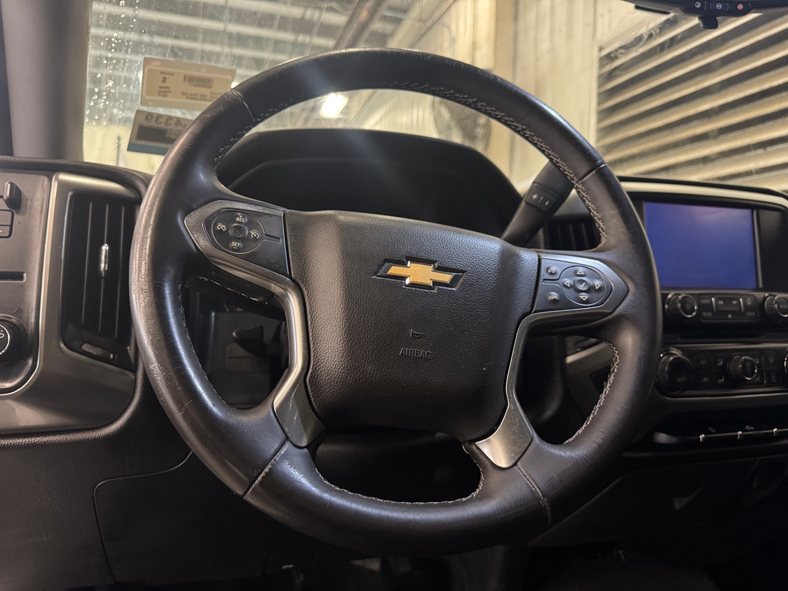 Thumbnail: 2017 Chevrolet Silverado 1500 - 4