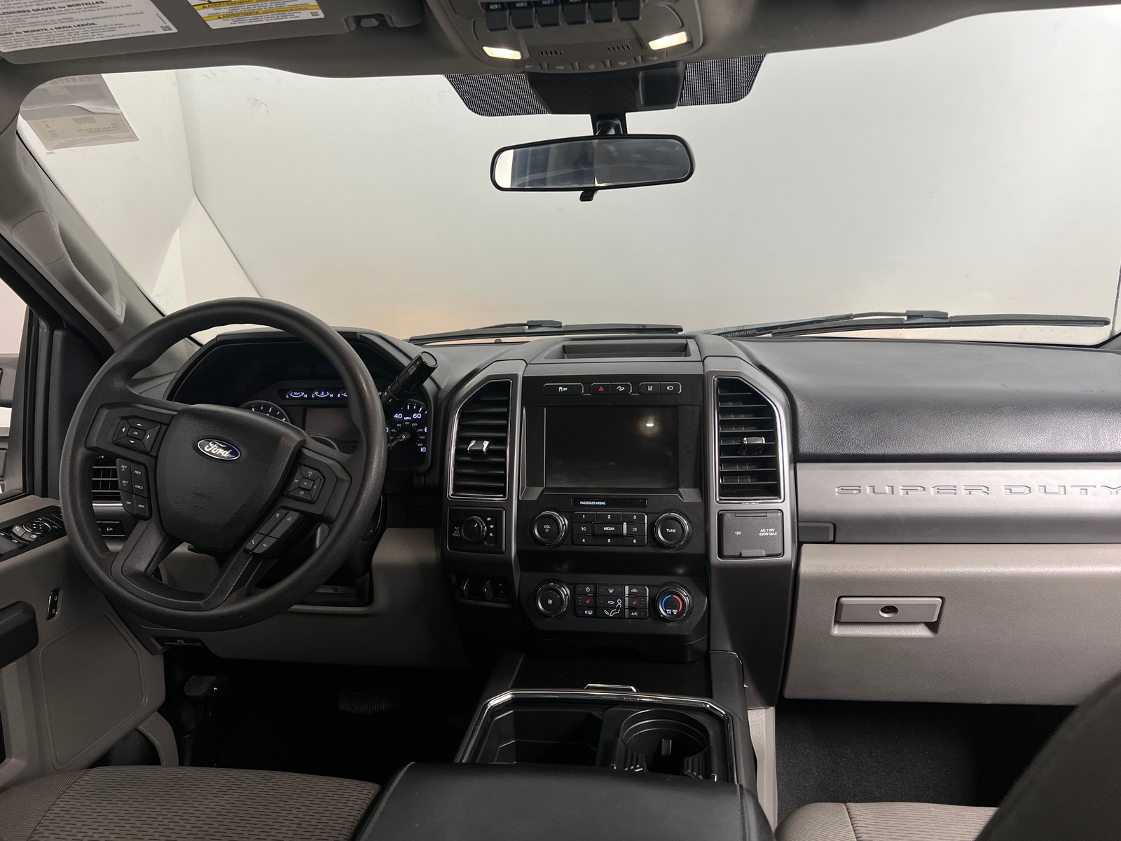 Thumbnail: 2020 Ford Econoline - 3