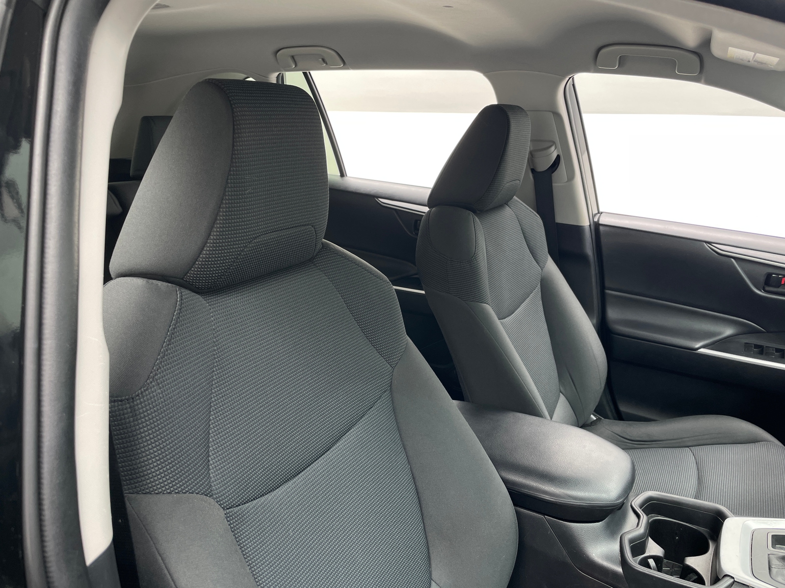 Thumbnail: 2021 Toyota RAV4 - 2