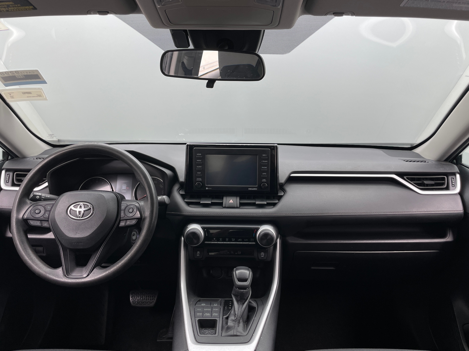 Thumbnail: 2021 Toyota RAV4 - 3