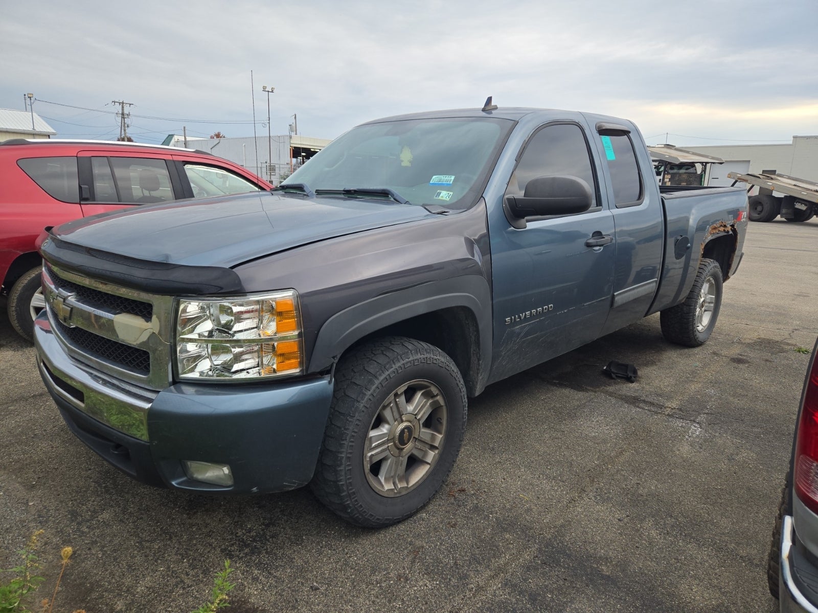 2011 Chevrolet Silverado 1500 4WD Ext Cab 143.5" LT