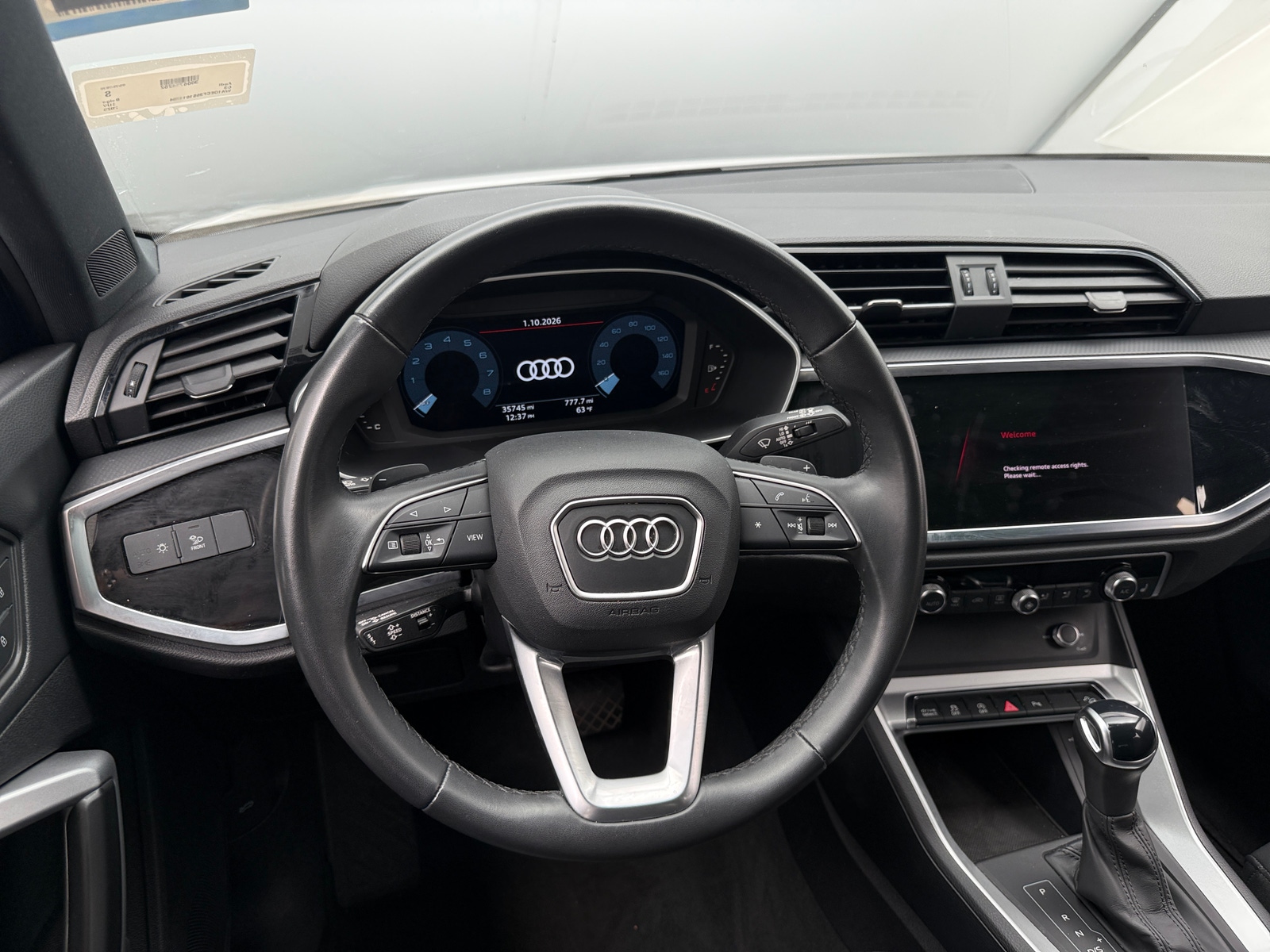 Thumbnail: 2025 Audi Q3 - 4