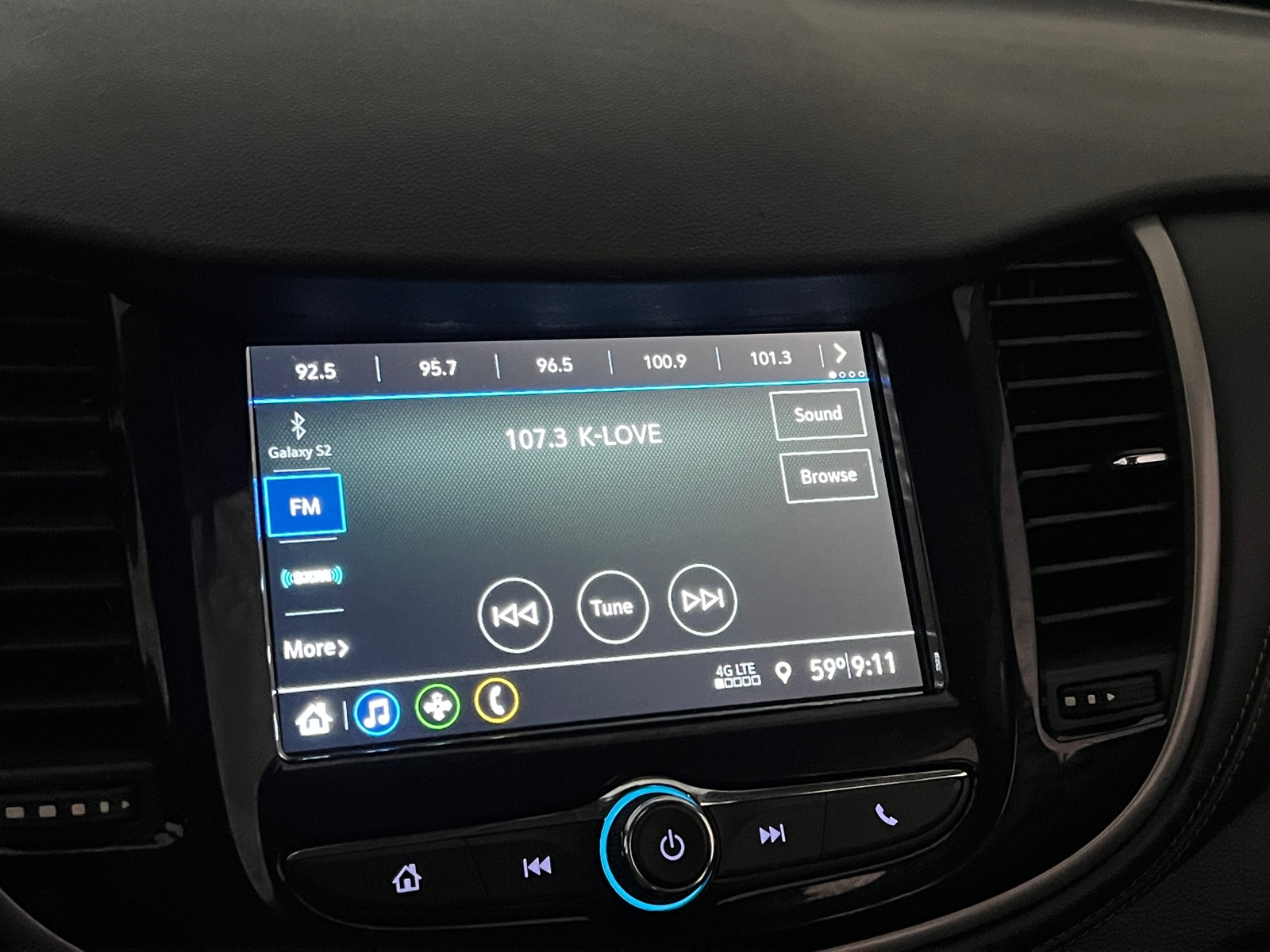 Thumbnail: 2019 Chevrolet Trax - 3