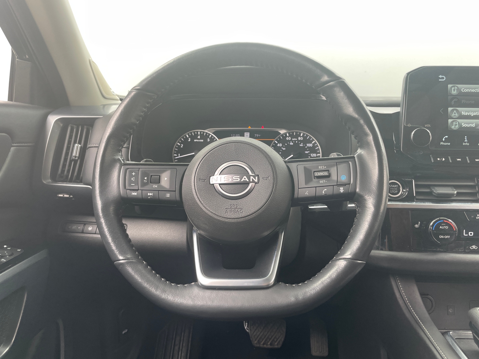 Thumbnail: 2024 Nissan Pathfinder - 4