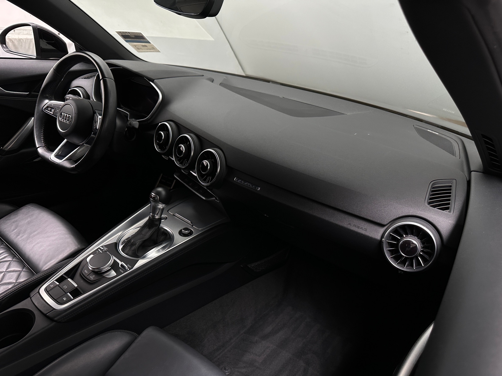 Thumbnail: 2017 Audi TT - 3