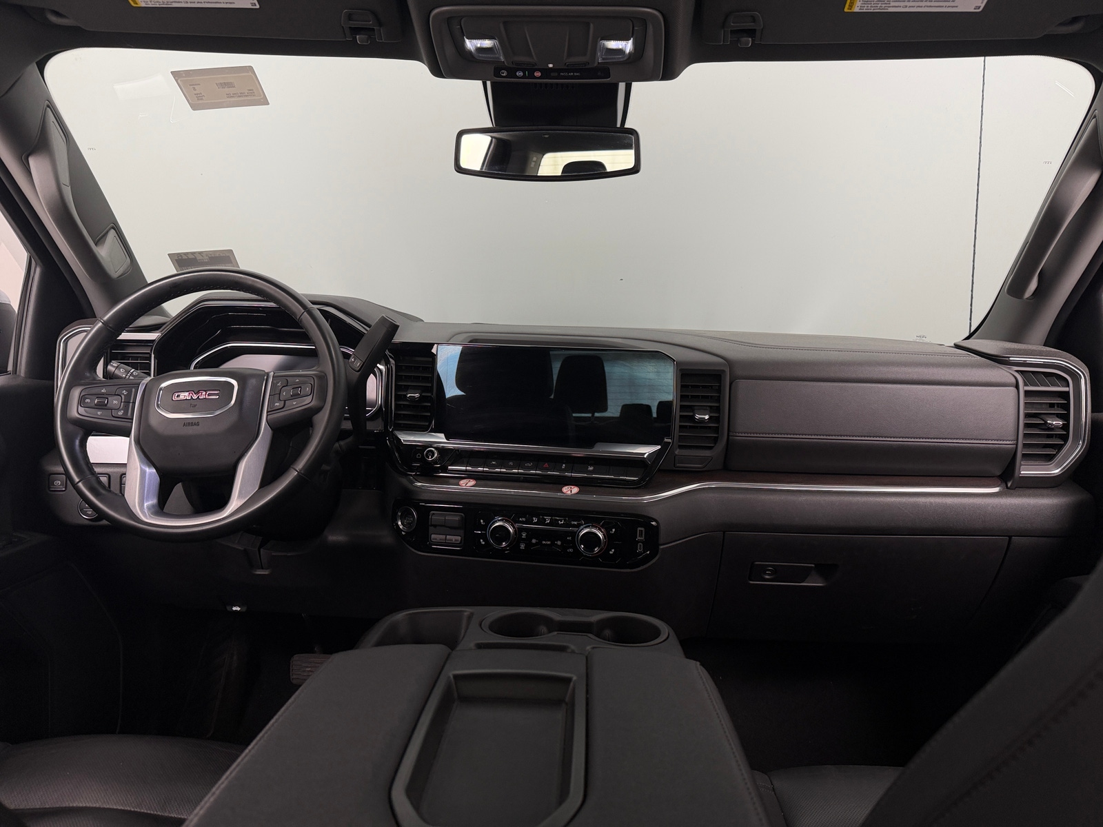 Thumbnail: 2025 GMC Sierra 1500 - 2