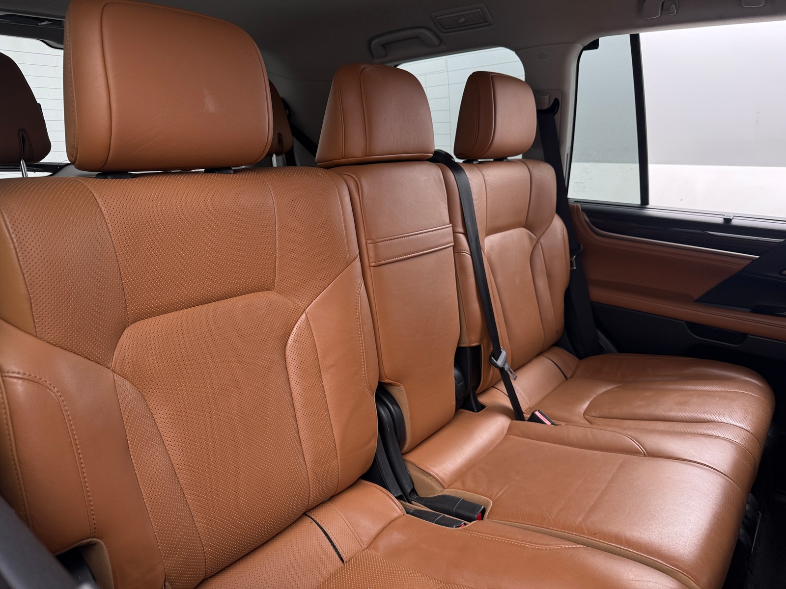 Thumbnail: 2021 Lexus LX - 5