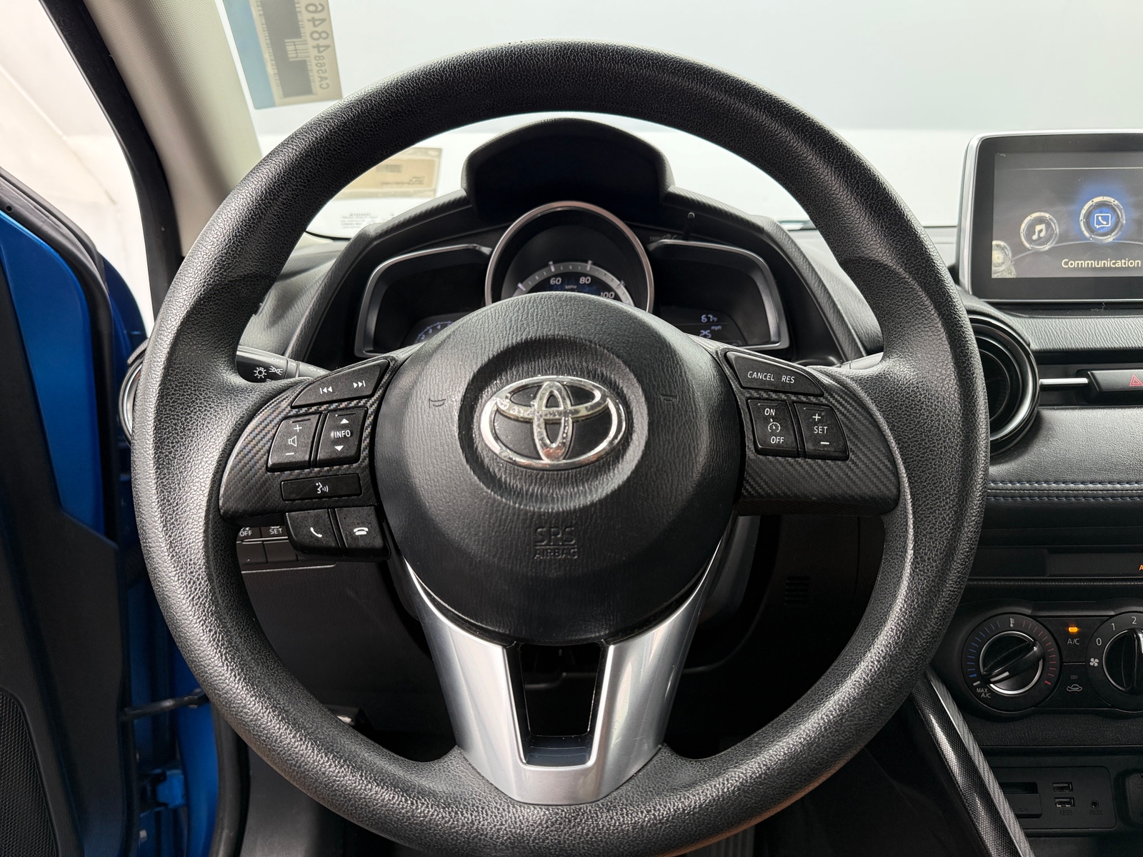 Thumbnail: 2017 Toyota Yaris iA - 5