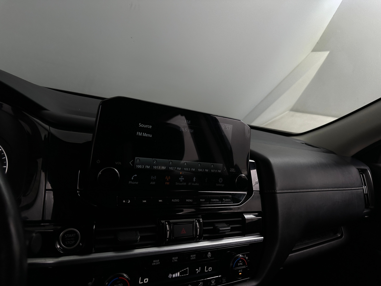 Thumbnail: 2024 Nissan Pathfinder - 3