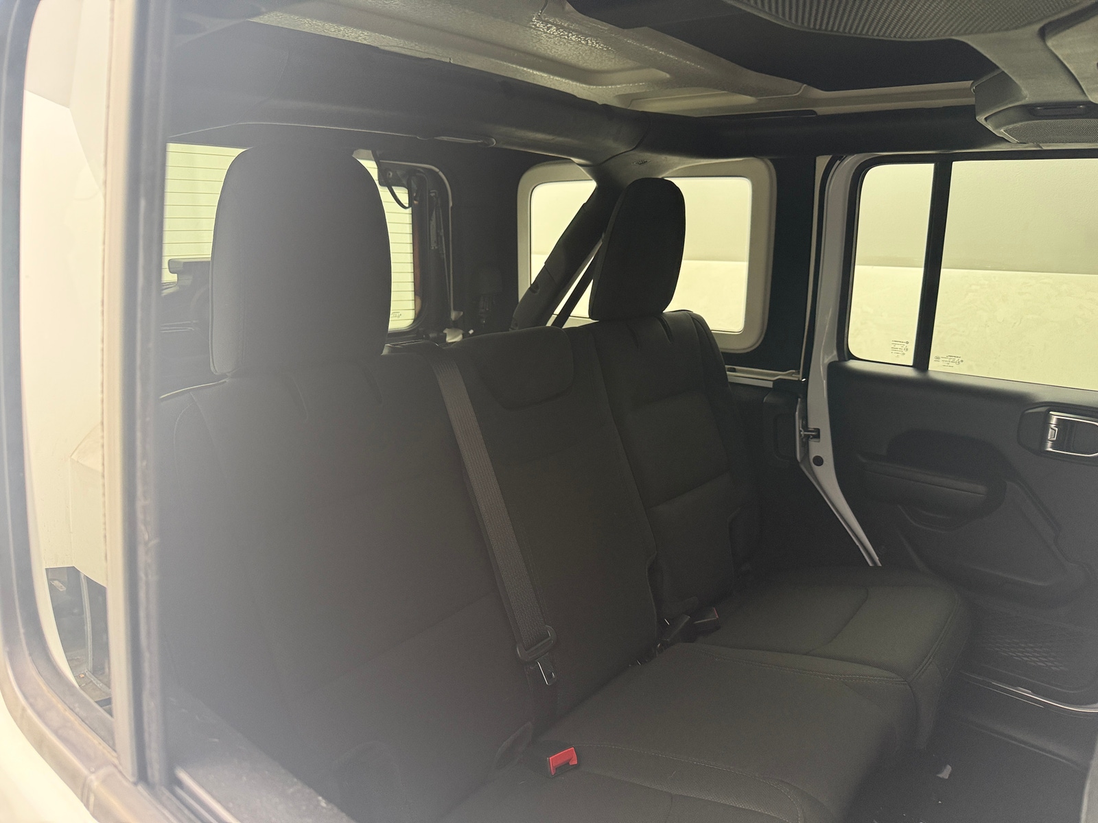 Thumbnail: 2022 Jeep Wrangler - 6