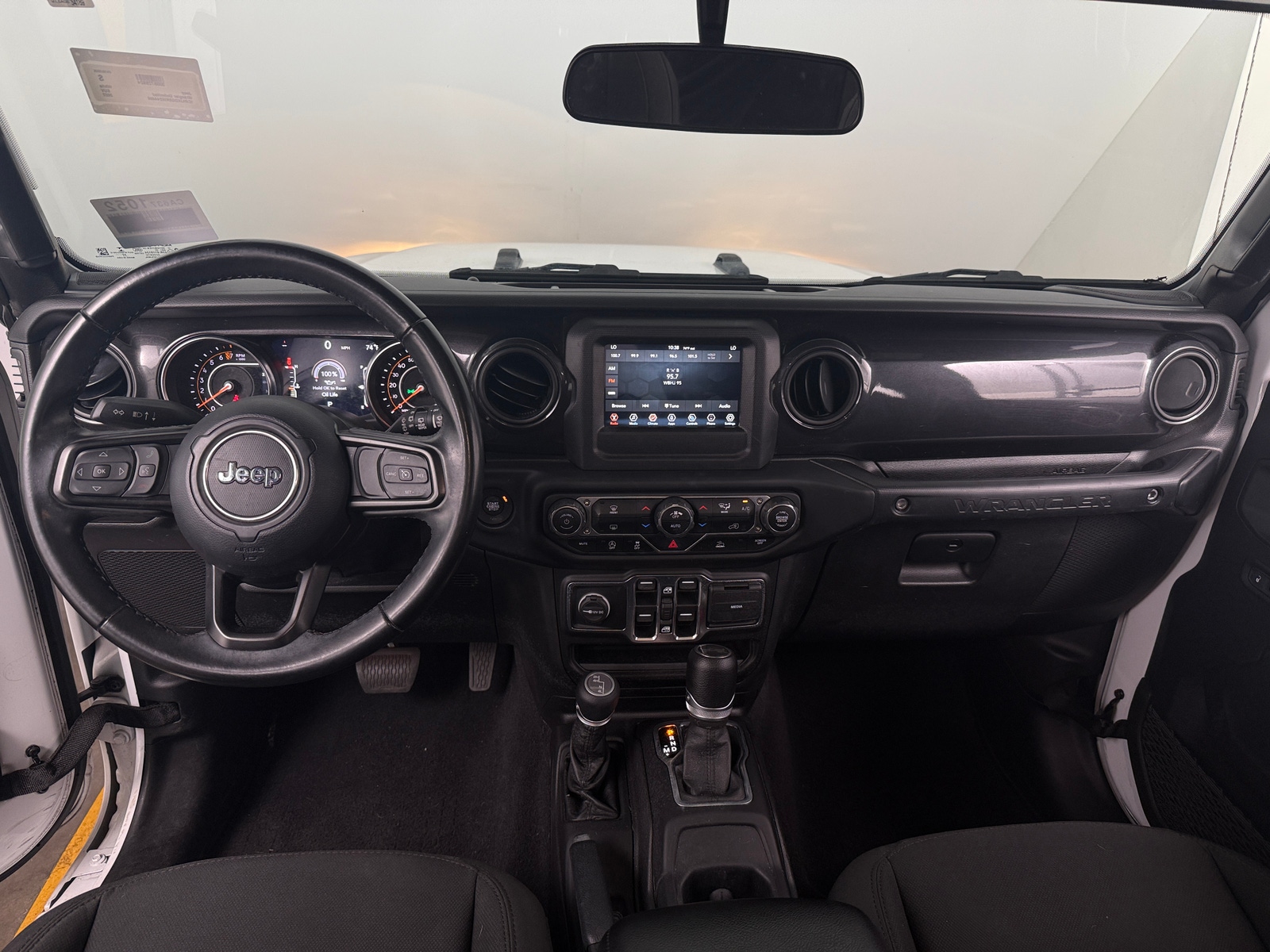 Thumbnail: 2022 Jeep Wrangler - 3