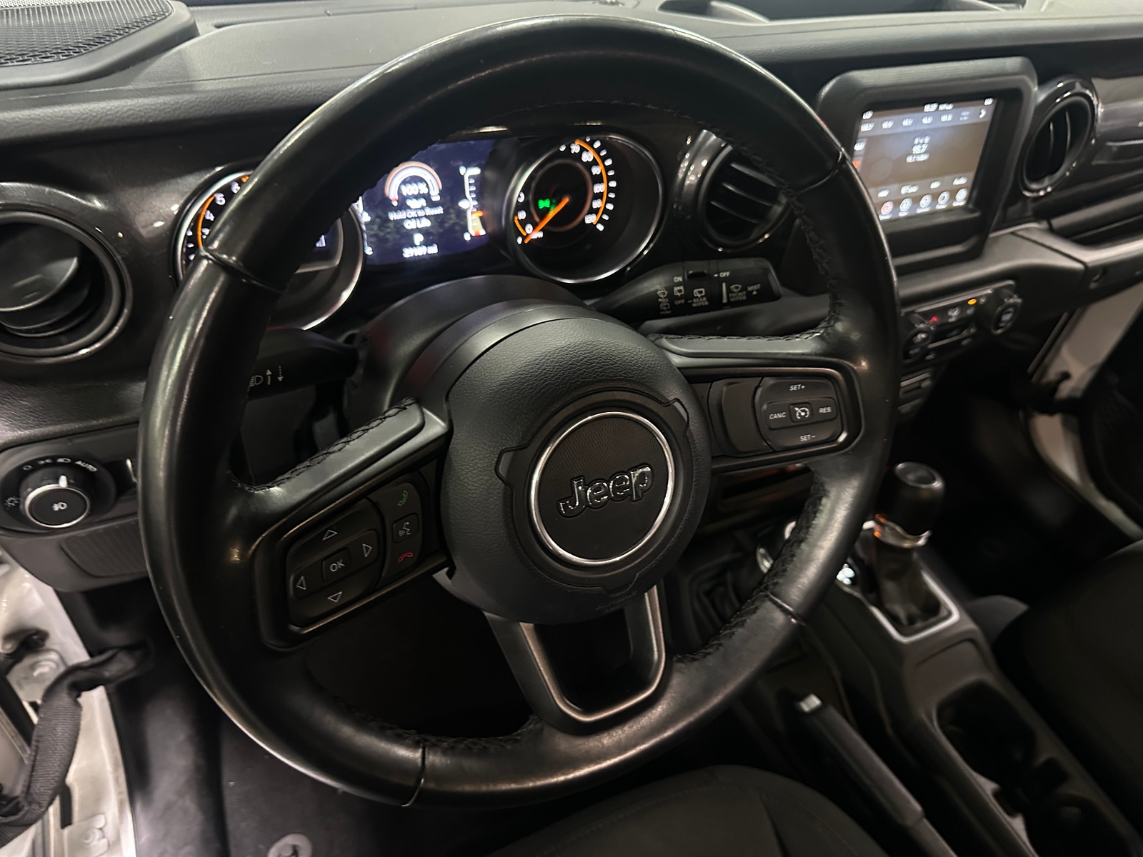 Thumbnail: 2022 Jeep Wrangler - 5