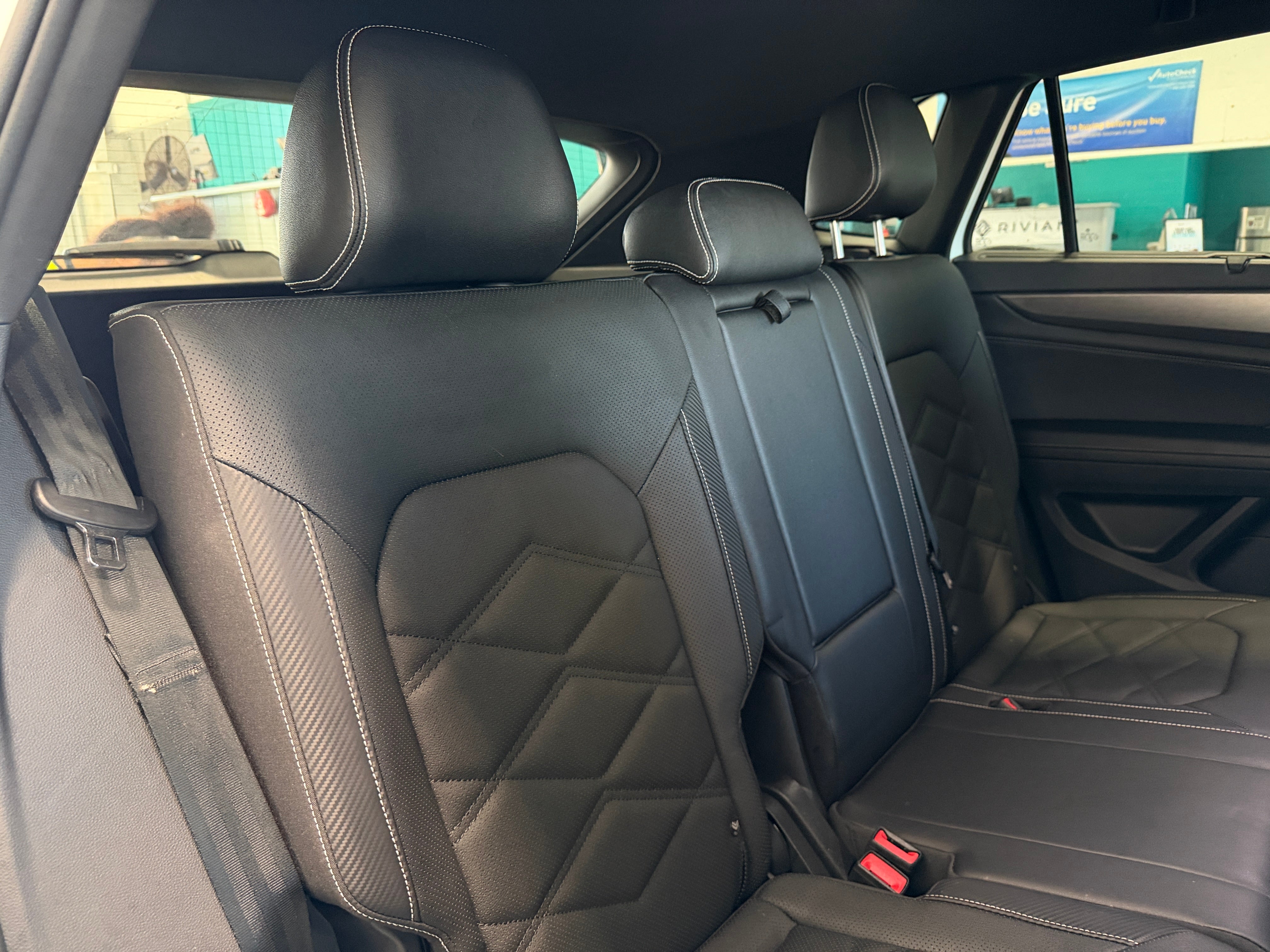 2025 Volkswagen Atlas Cross Sport SE w/Tech - Photo 4