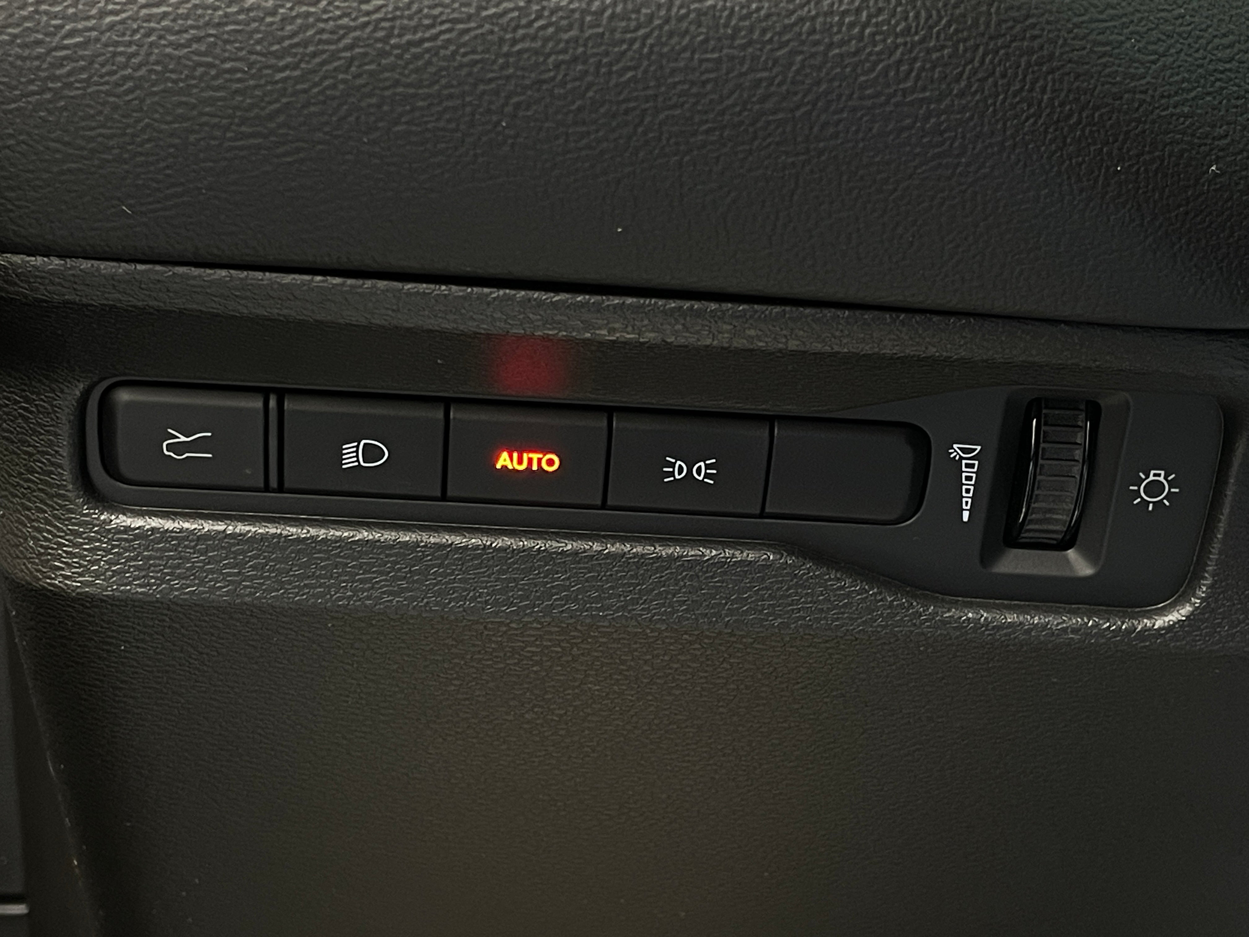 Used 2025 Dodge Charger Daytona Scat Pack with VIN 2C3CDBDK1SR210449 for sale in Oak Creek, WI