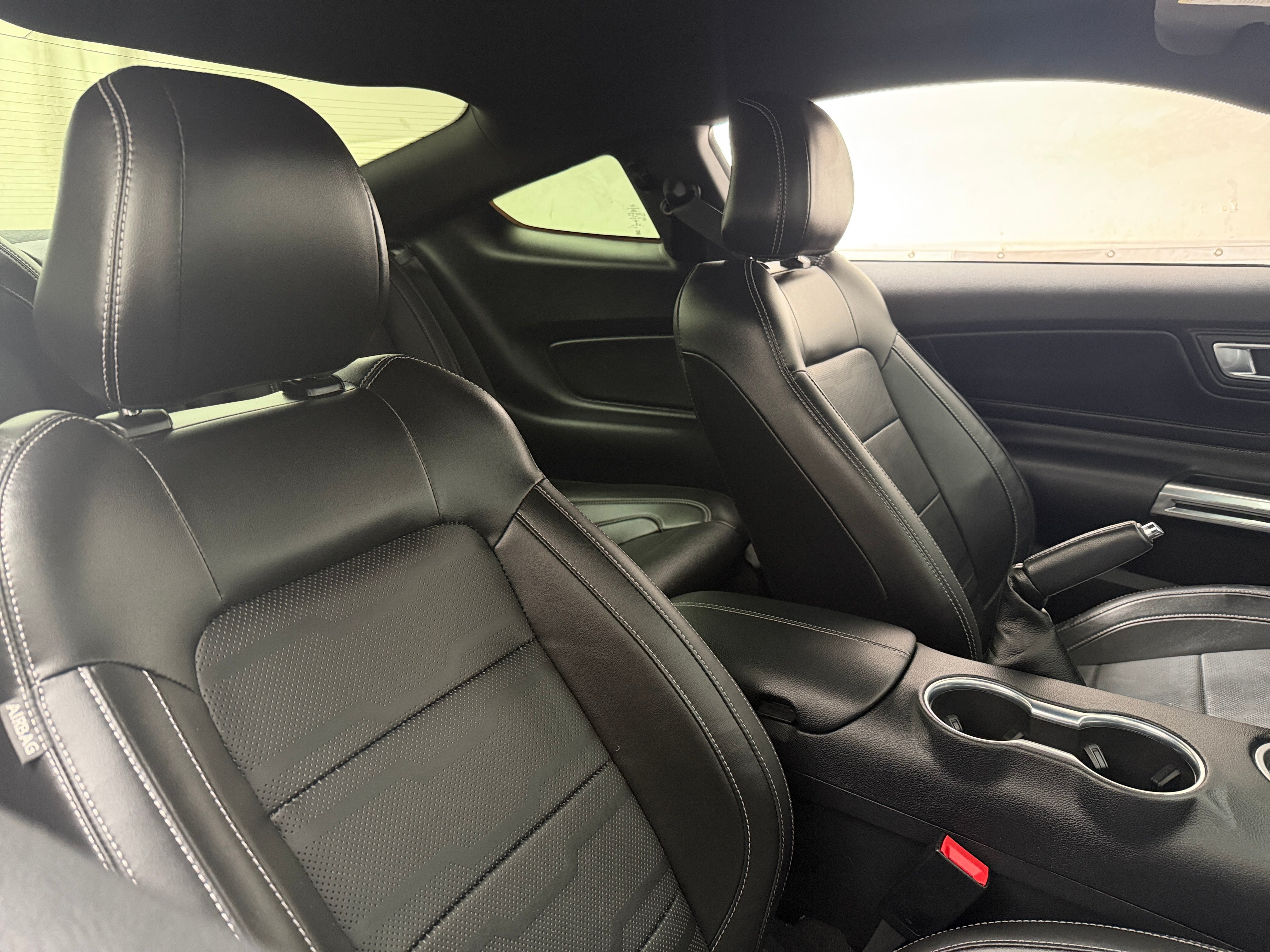 2022 Ford Mustang