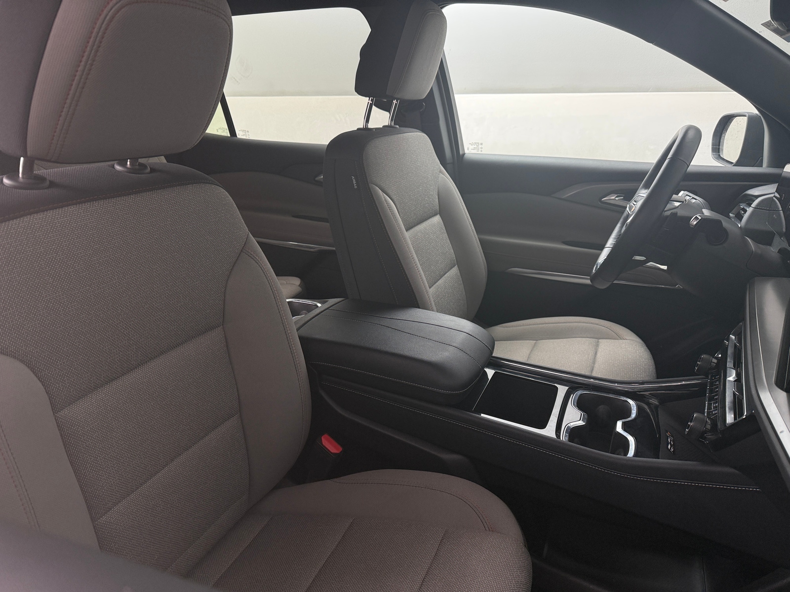 Thumbnail: 2026 Chevrolet Traverse - 2